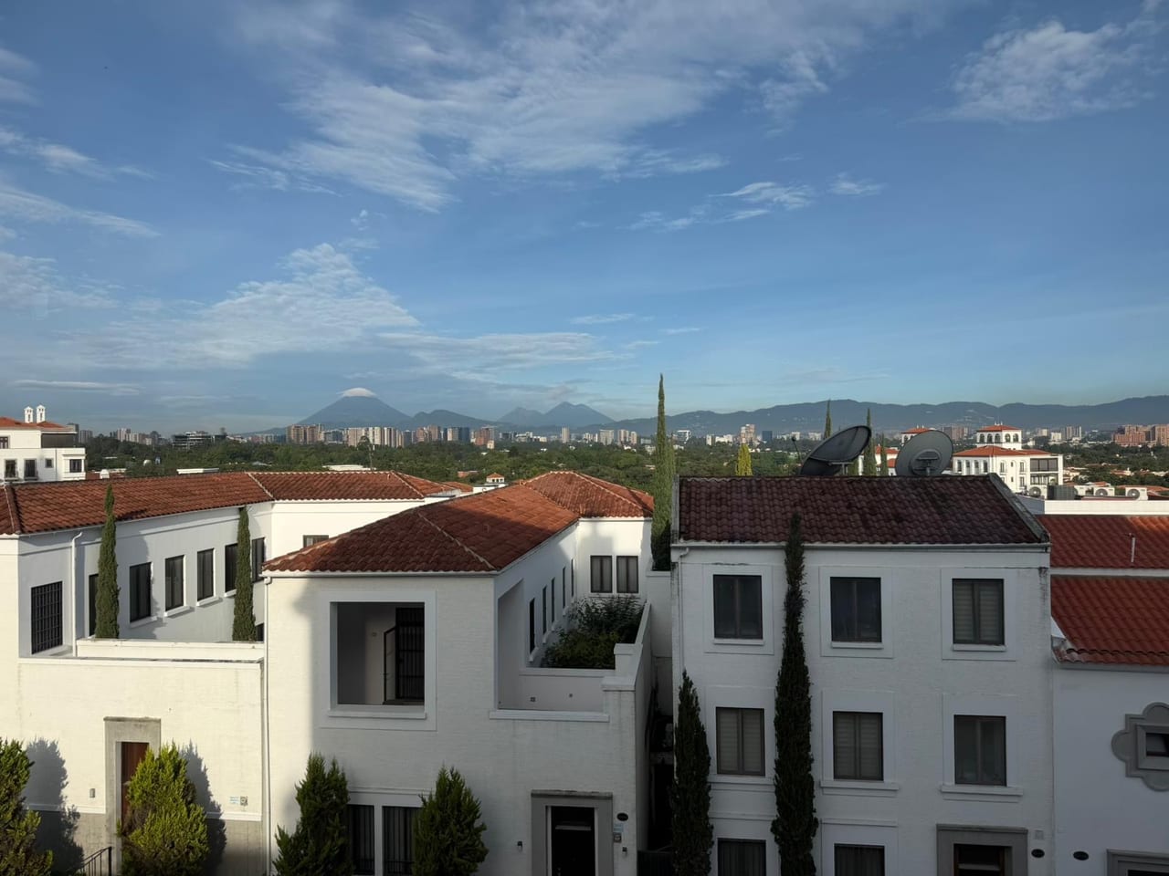 Venta de apartamento para inversión dentro de Ramblas de Cayala con acceso al club la Reserva — Apartamento en Venta en Ciudad Cayalá, Zona 16, Guatemala, Ciudad — foto 2 de 2