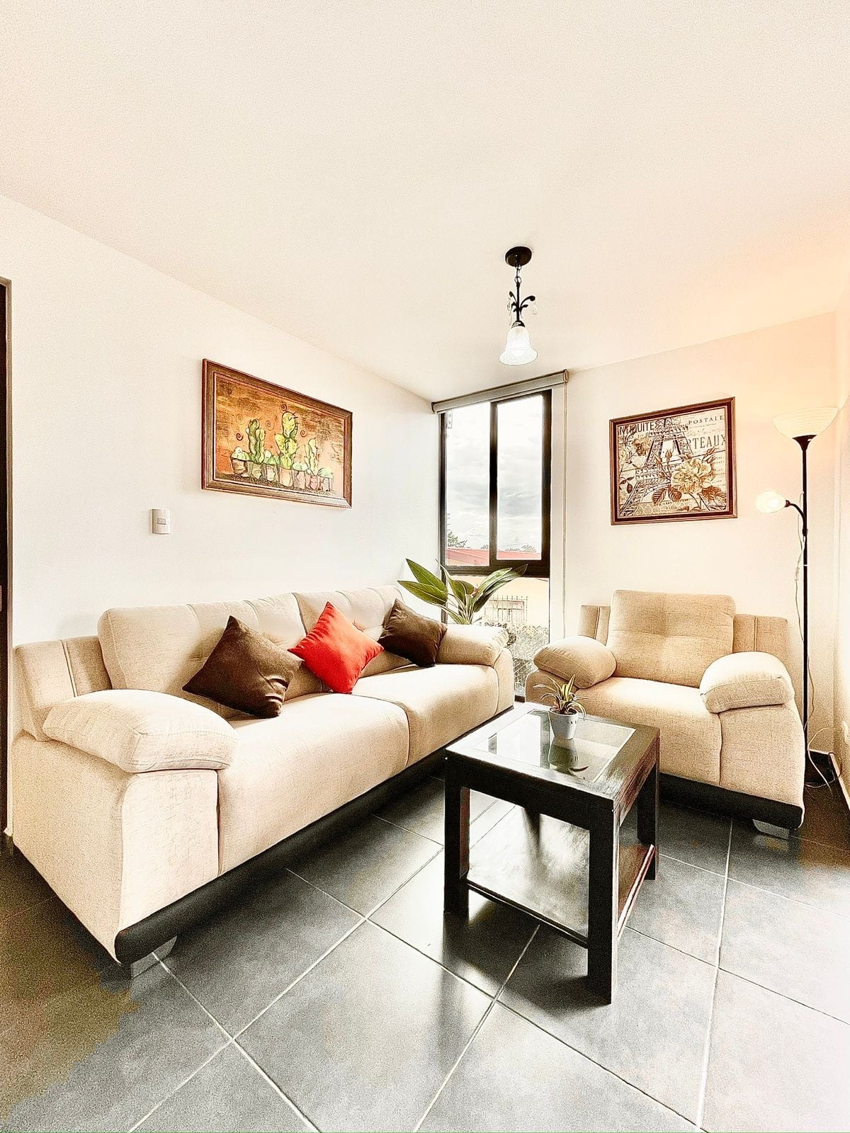 Apartamento en venta de 2 habitaciones en zona 11, Mariscal Uno Uno — Apartamento en Venta en Mariscal Uno Uno, Zona 11, Guatemala, Ciudad — foto 2 de 17