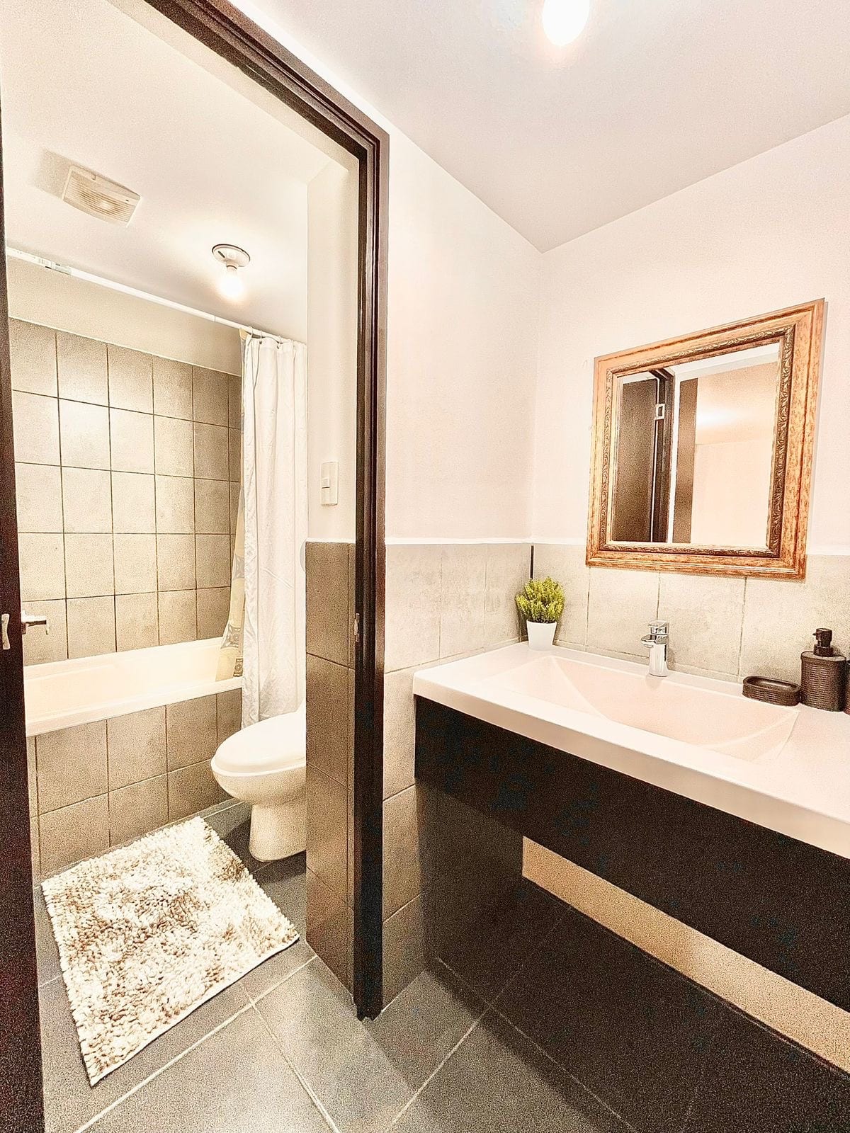 Apartamento en venta de 2 habitaciones en zona 11, Mariscal Uno Uno — Apartamento en Venta en Mariscal Uno Uno, Zona 11, Guatemala, Ciudad — foto 9 de 17