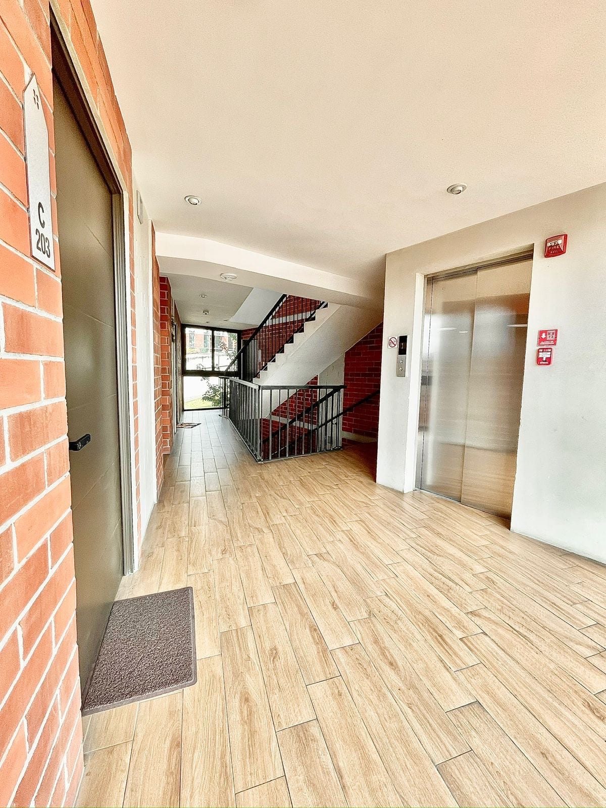 Apartamento en venta de 2 habitaciones en zona 11, Mariscal Uno Uno — Apartamento en Venta en Mariscal Uno Uno, Zona 11, Guatemala, Ciudad — foto 15 de 17