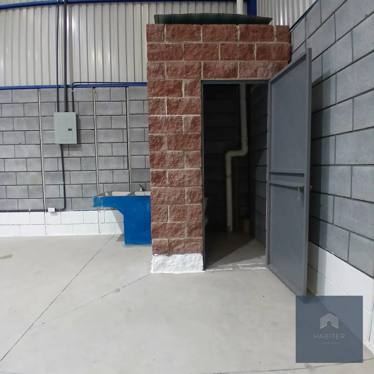 Rento Bodega en Carril Auxiliar Periferico — Bodega / Ofibodega en Alquiler en Zona 3, Guatemala, Ciudad — foto 3 de 4
