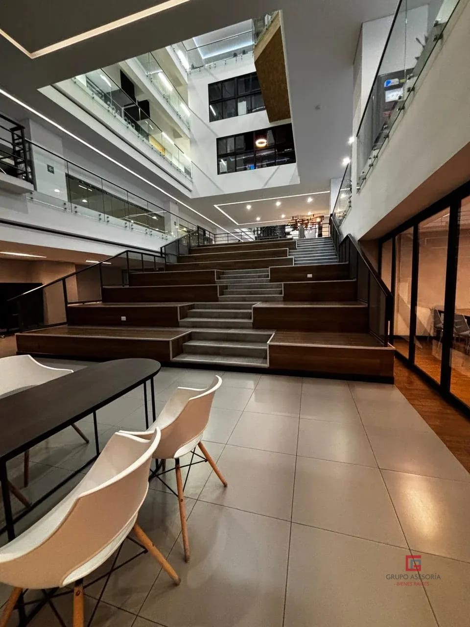 Oficina/Clínica en venta Edificio Ascend zona 9 — Oficina en Venta en Ascend, Zona 9, Guatemala, Ciudad — foto 9 de 9