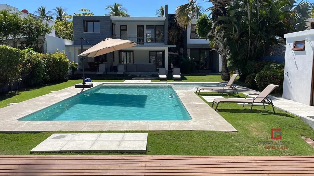 Espectacular Casa en Venta Likin — Casa vacacional en Venta en Likin, Puerto Quetzal, Escuintla — foto 1 de 17