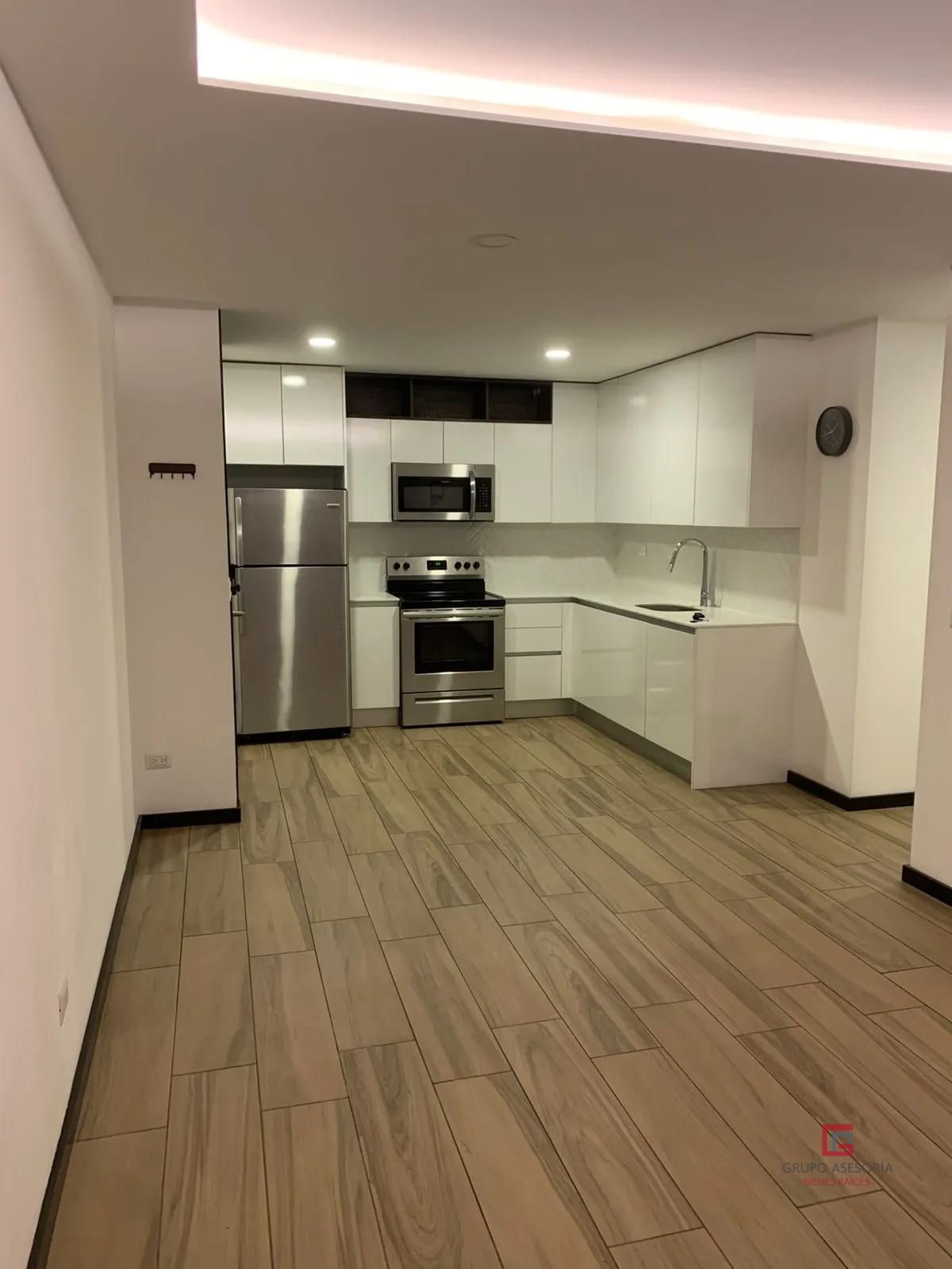Hermoso apartamento en Cassia zona 15 — Apartamento en Alquiler en Cassia, Zona 15, Guatemala, Ciudad — foto 2 de 6