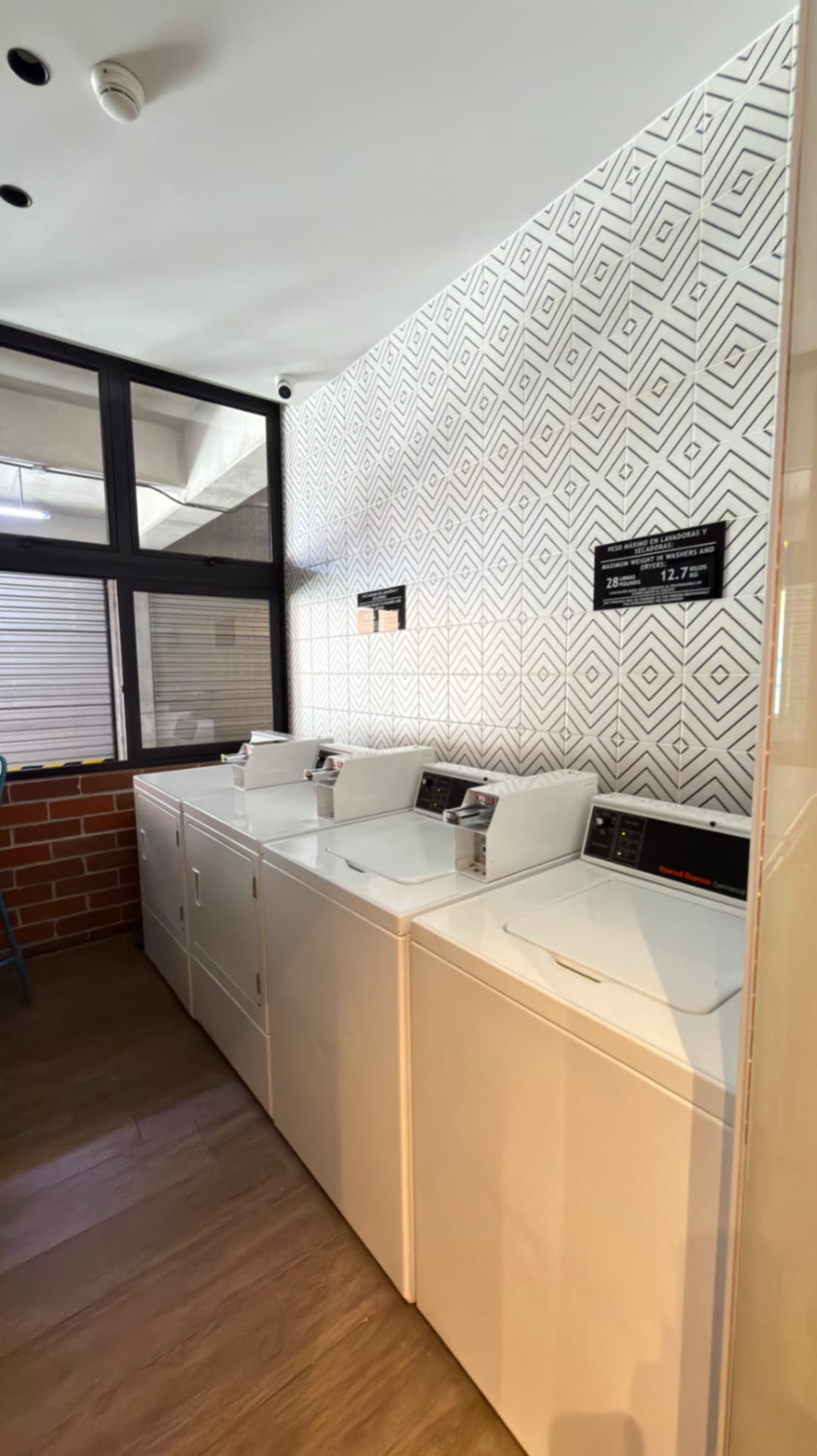 Renta de Apartamento Amueblado Modra Z.4 — Apartamento en Alquiler en Modra, Zona 4, Guatemala, Ciudad — foto 16 de 17