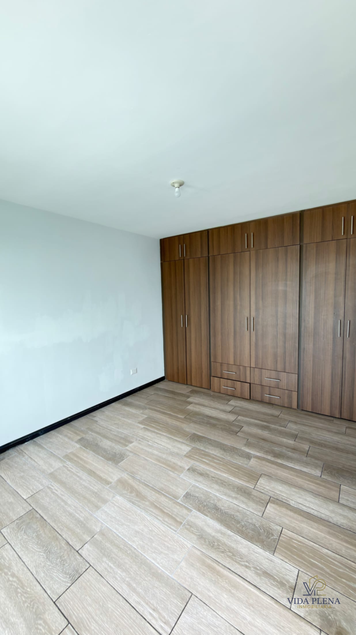 APARTAMENTO RENTA O VENTA SAKAI Z.1 MIXCO Carretera Interamericana — Apartamento en Venta en Sakai, Zona 1 Mixco, Guatemala, Ciudad — foto 5 de 10