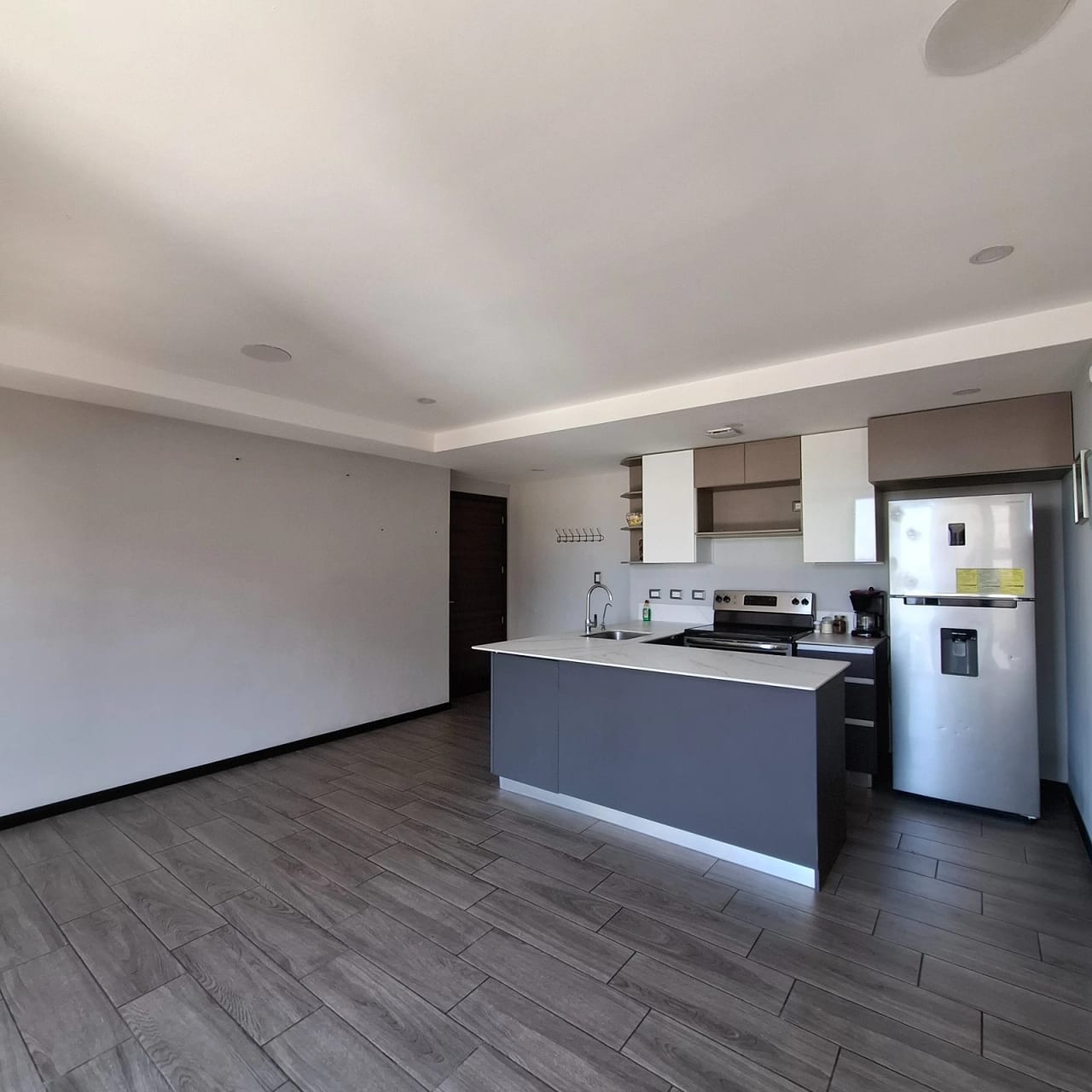 Apartamento en venta en zona 10 de 2 habitaciones — Apartamento en Venta en Niko 10, Zona 10, Guatemala, Ciudad — foto 2 de 15
