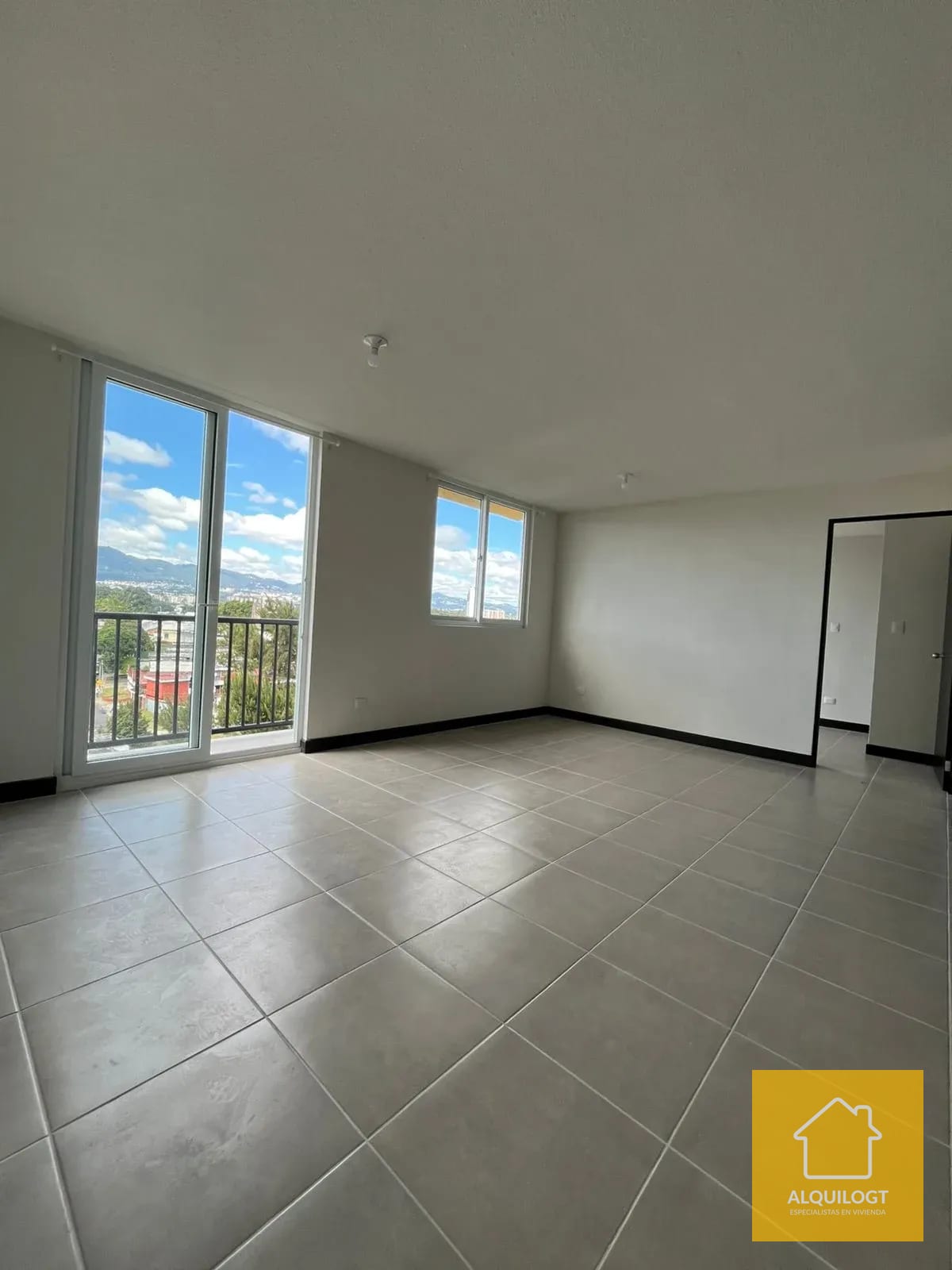 Apartamento Colonia Santa Rosa II Zona 12 Eficio Esenta — Apartamento en Alquiler en Esenta, Zona 12, Guatemala, Ciudad — foto 5 de 17