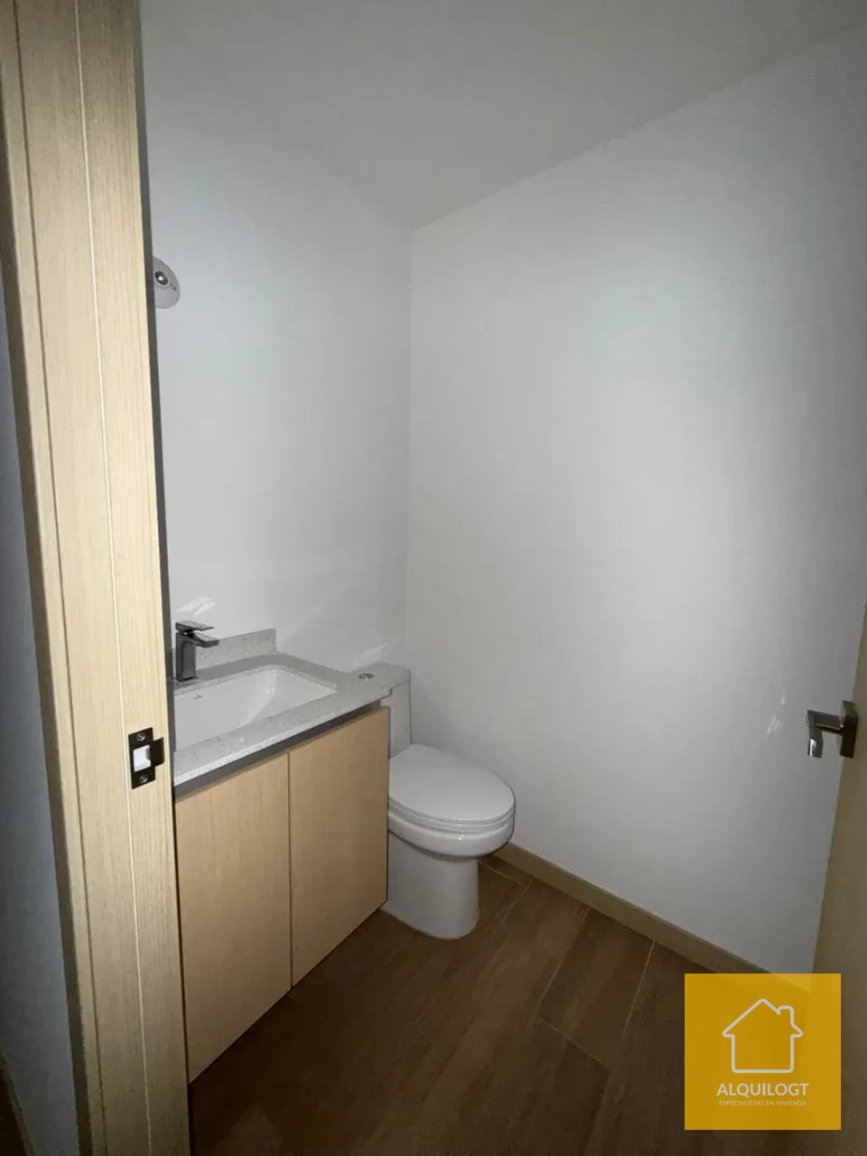 Apartamento Zona 10 en Vie los Proceres Ubicacion Privilegiada 2 Habi — Apartamento en Alquiler en Vié Los Próceres, Zona 10, Guatemala, Ciudad — foto 10 de 10
