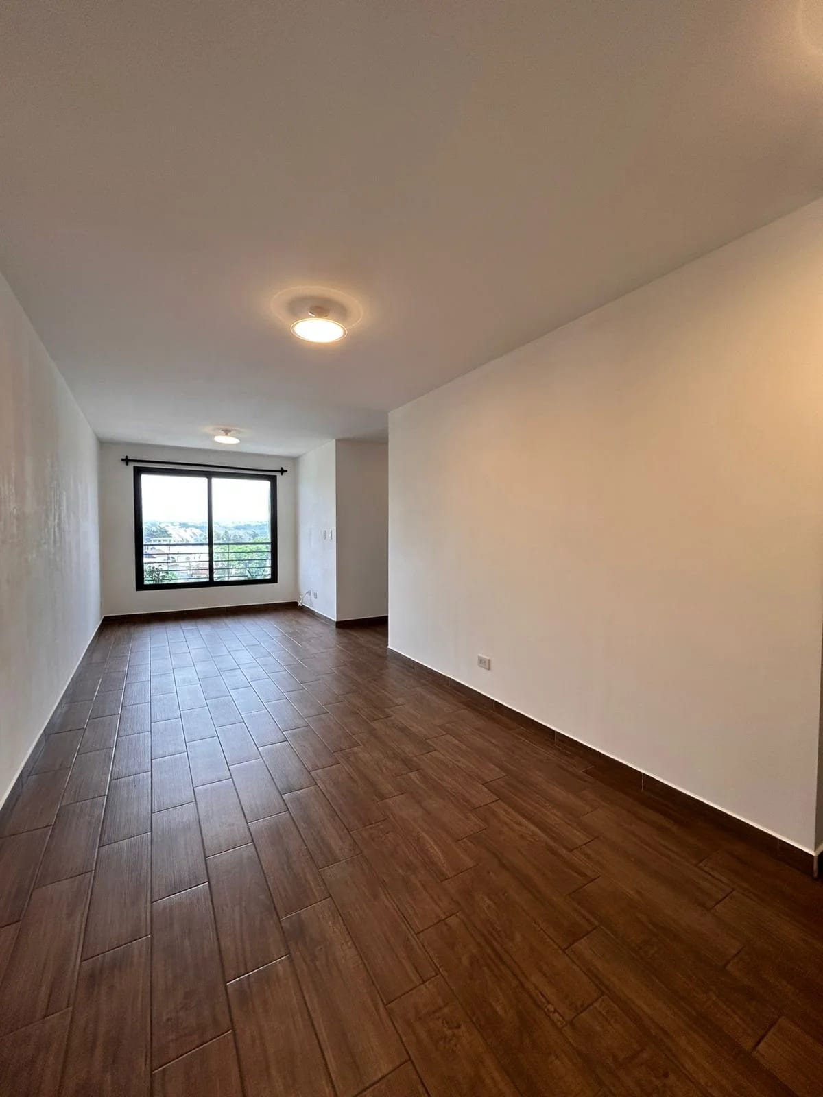 LINDO APARTAMENTO EN VENTA- BALMES 47 ZONA 11, LAS CHARCAS — Apartamento en Venta en Zona 11, Guatemala, Ciudad — foto 3 de 17