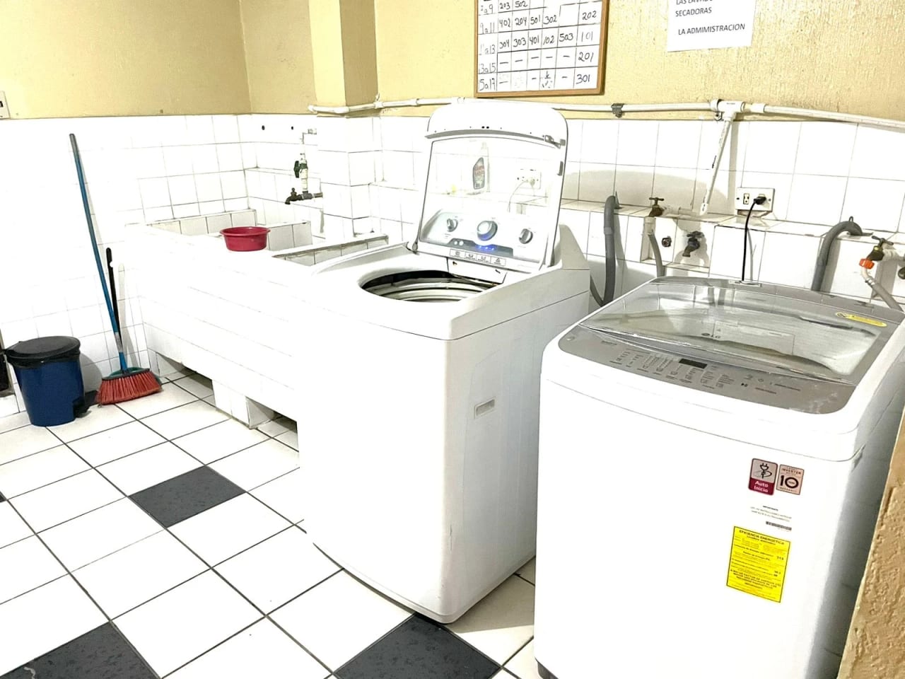 Apartamento en Andes de la Montaña Zona 16 — Apartamento en Alquiler en Zona 16, Guatemala, Ciudad — foto 7 de 10