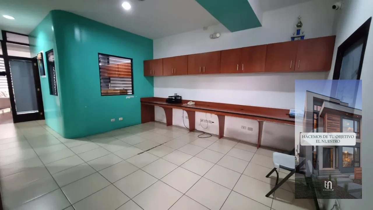 ALQUILO OFICINA EN AVENIDA REFORMA ZONA 9 - 143m2 — Oficina en Alquiler en El Reformador, Zona 9, Guatemala, Ciudad — foto 2 de 11
