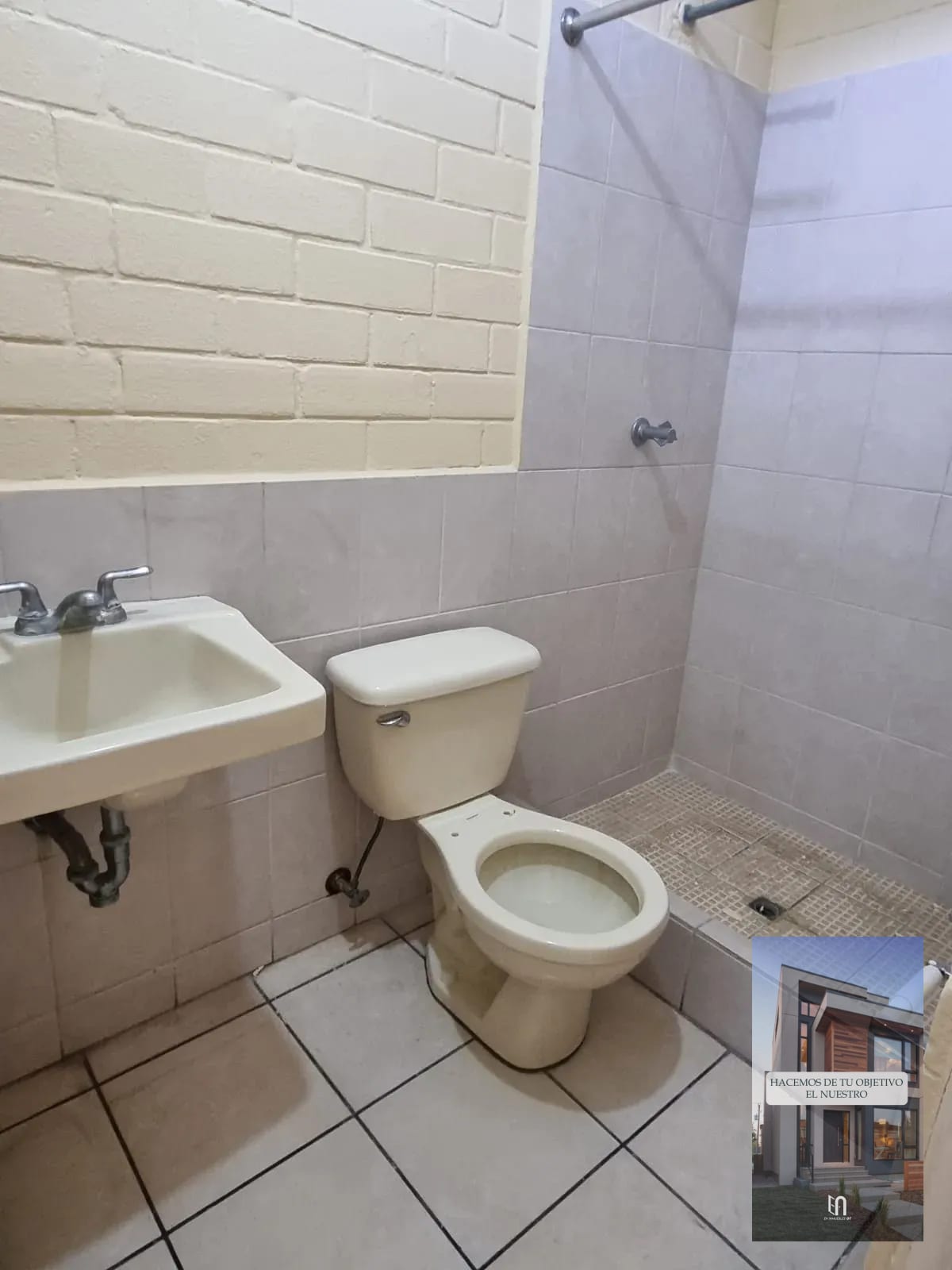 VENDO CASA DE 1 NIVEL EN LOS OLIVOS ZONA 18 — Casa en Venta en los olivos, Zona 18, Guatemala, Ciudad — foto 6 de 10