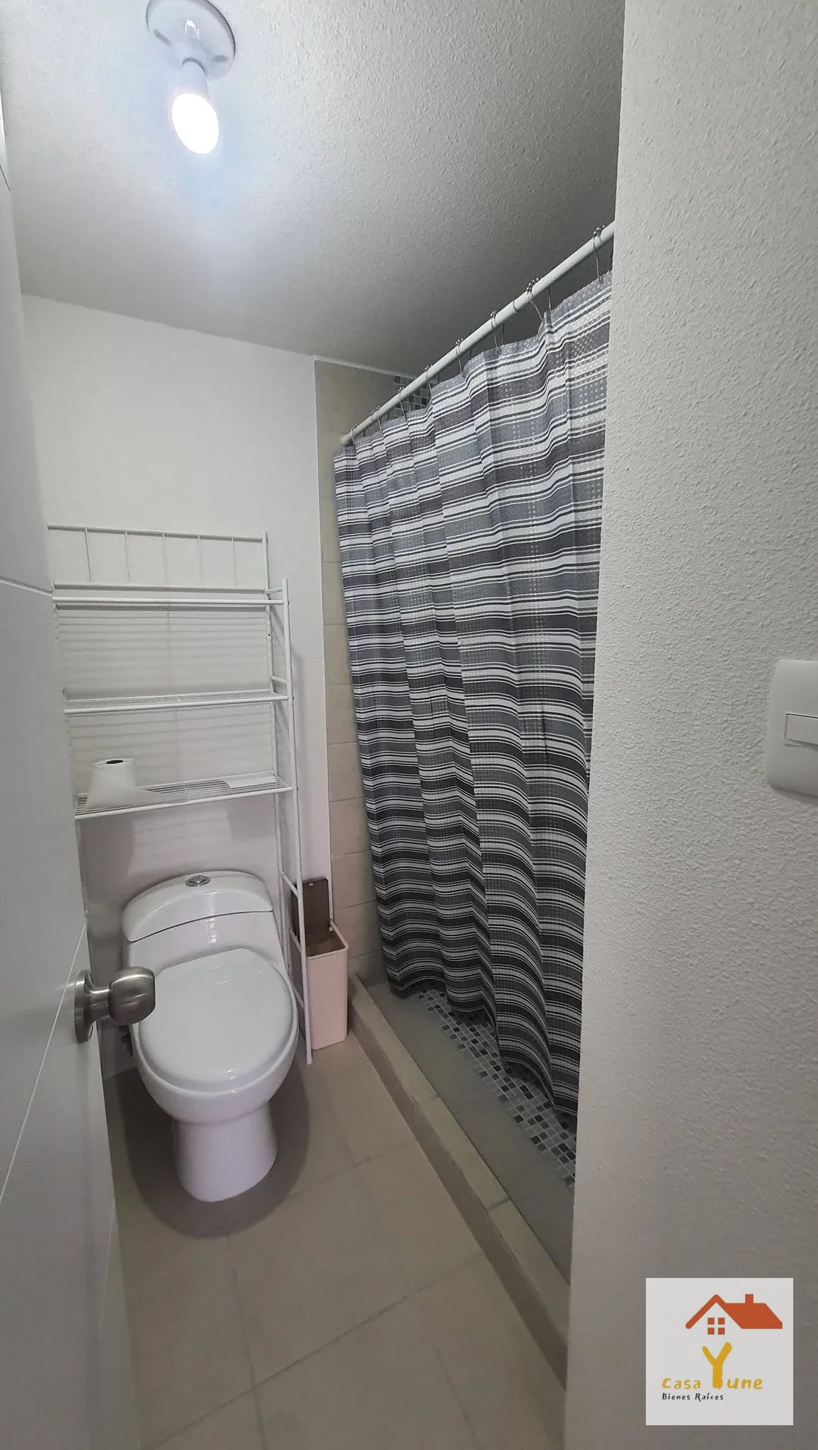 Apartamento en alquiler zona 6 Cumbre del Pedregal Semi Amueblado — Apartamento en Alquiler en Zona 6, Guatemala, Ciudad — foto 12 de 17