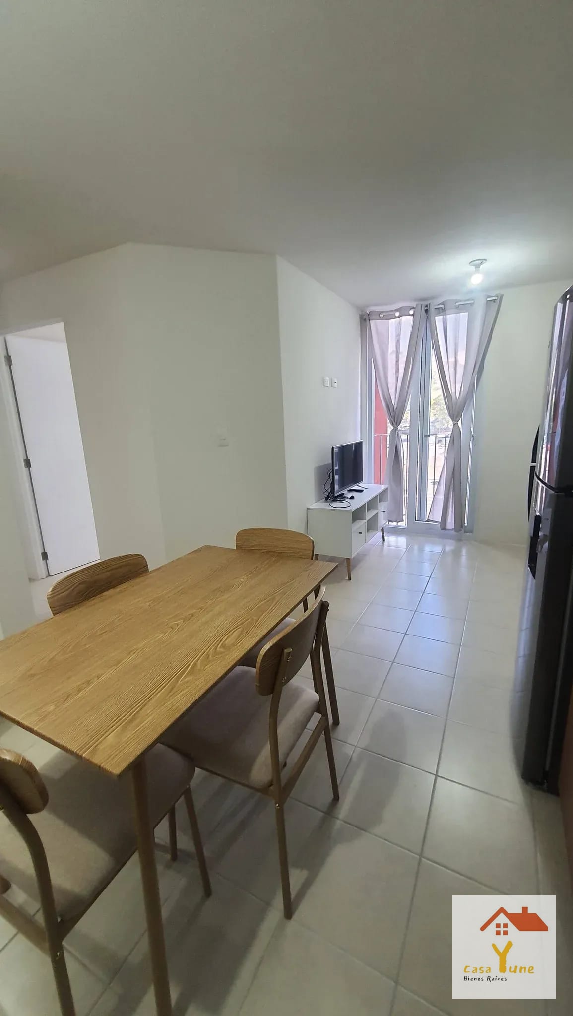 Apartamento en alquiler zona 6 Cumbre del Pedregal Semi Amueblado — Apartamento en Alquiler en Zona 6, Guatemala, Ciudad — foto 15 de 17