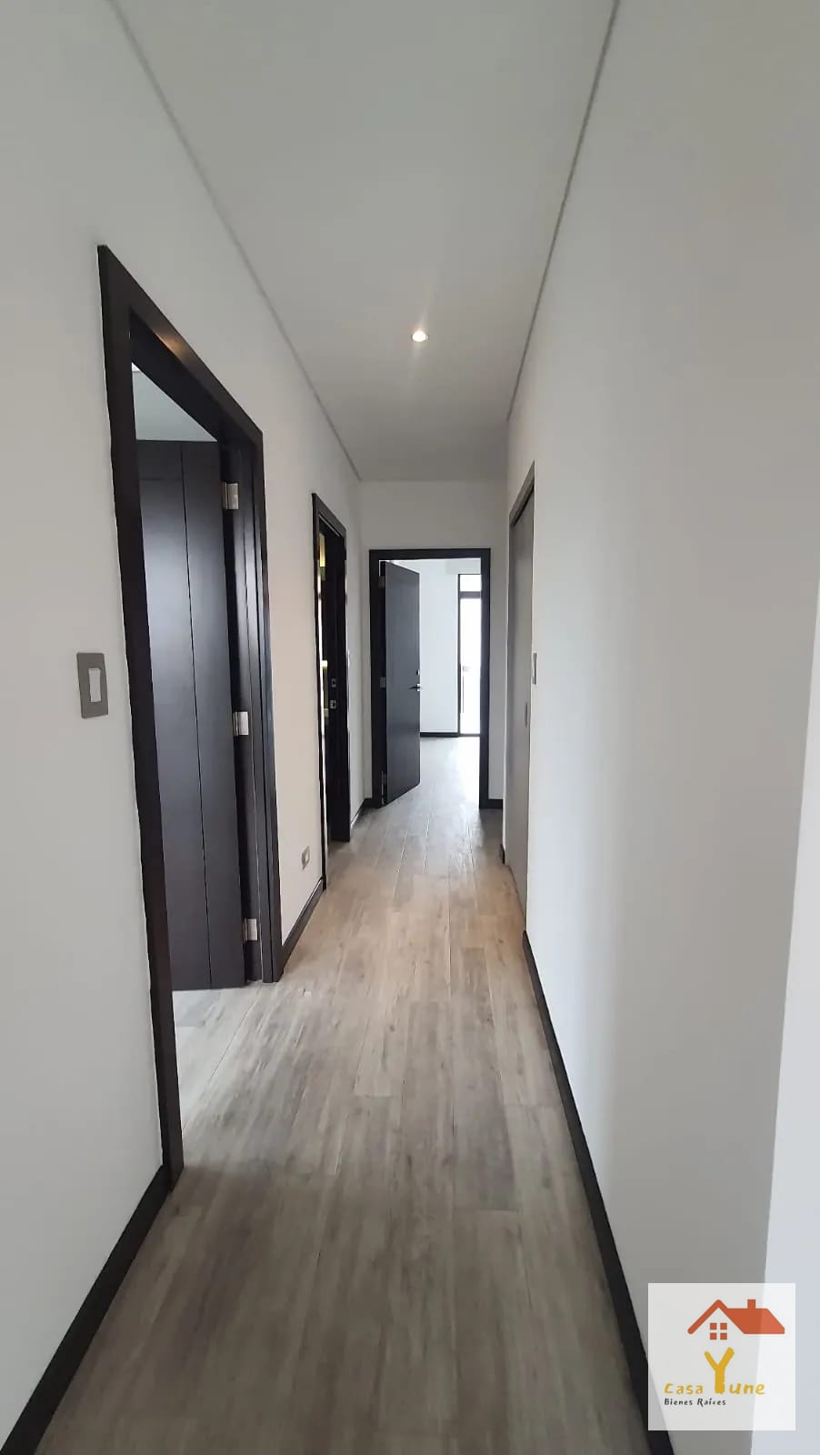 Apartamento en Alquiler Lirios Cayala Zona 16 — Apartamento en Alquiler en Lirios de Cayalá I, Zona 16, Guatemala, Ciudad — foto 2 de 17