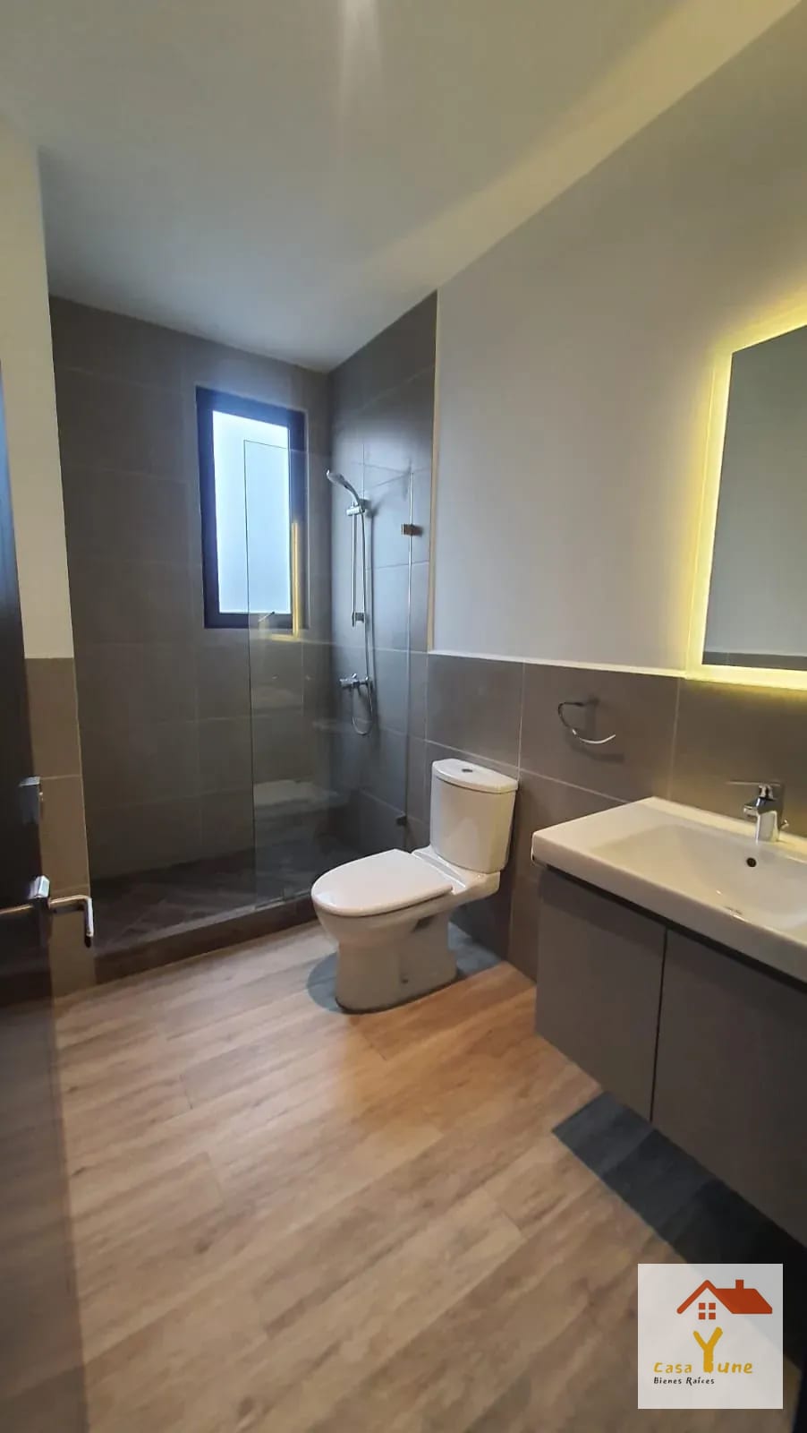 Apartamento en Alquiler Lirios Cayala Zona 16 — Apartamento en Alquiler en Lirios de Cayalá I, Zona 16, Guatemala, Ciudad — foto 7 de 17