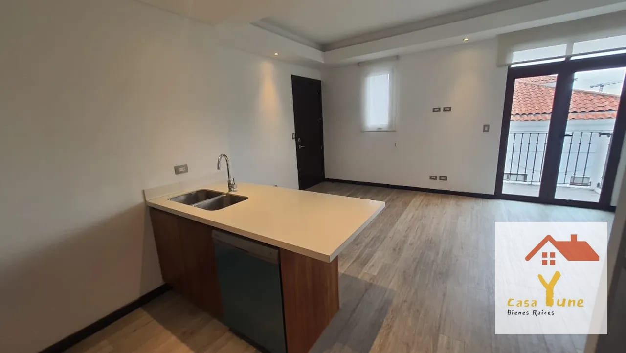 Apartamento en Alquiler Lirios Cayala Zona 16 — Apartamento en Alquiler en Lirios de Cayalá I, Zona 16, Guatemala, Ciudad — foto 8 de 17
