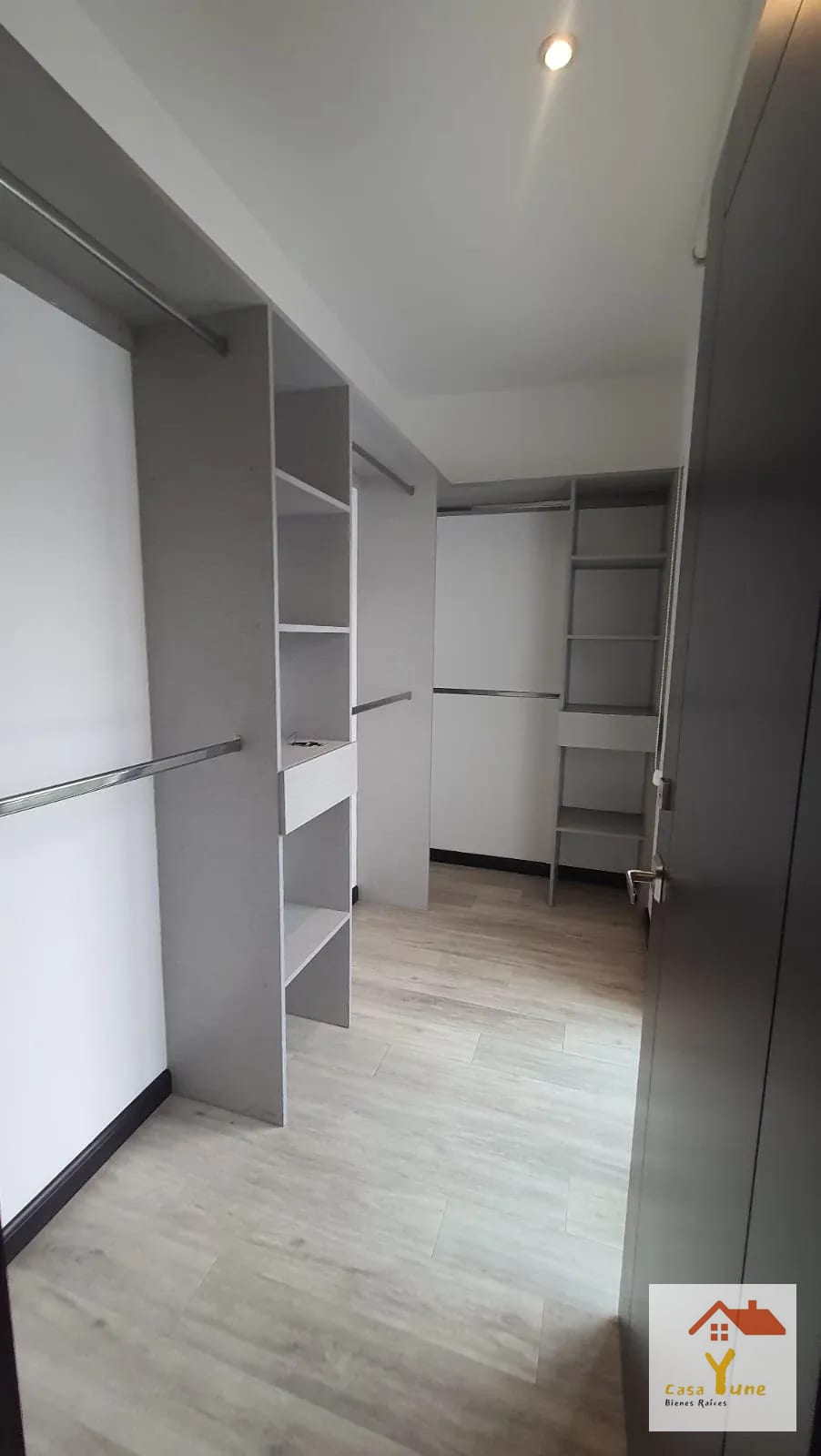 Apartamento en Alquiler Lirios Cayala Zona 16 — Apartamento en Alquiler en Lirios de Cayalá I, Zona 16, Guatemala, Ciudad — foto 10 de 17