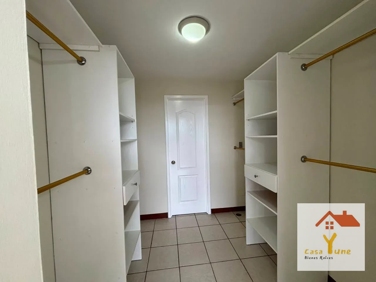 Apartamento en alquiler zona 14 Santorini — Apartamento en Alquiler en Santorini, Zona 14, Guatemala, Ciudad — foto 5 de 17