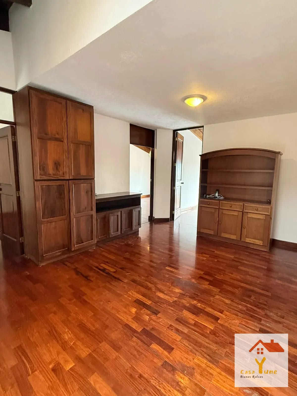 Casa en alquiler Los Eucaliptos kilómetro 8.5 Al Salvador — Casa en Alquiler en Eucaliptos, Carretera a El Salvador, Guatemala, Ciudad — foto 12 de 16