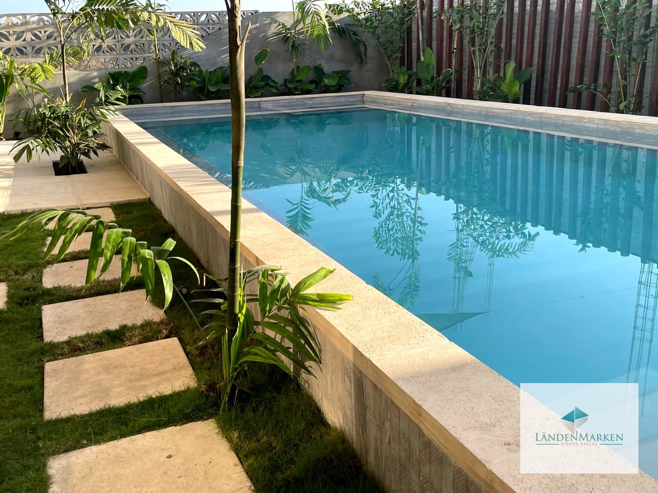 Moderna Casa en el Paredón Sipacate - Amueblada y Equipada — Casa vacacional en Venta en El Paredón, Escuintla — foto 7 de 14