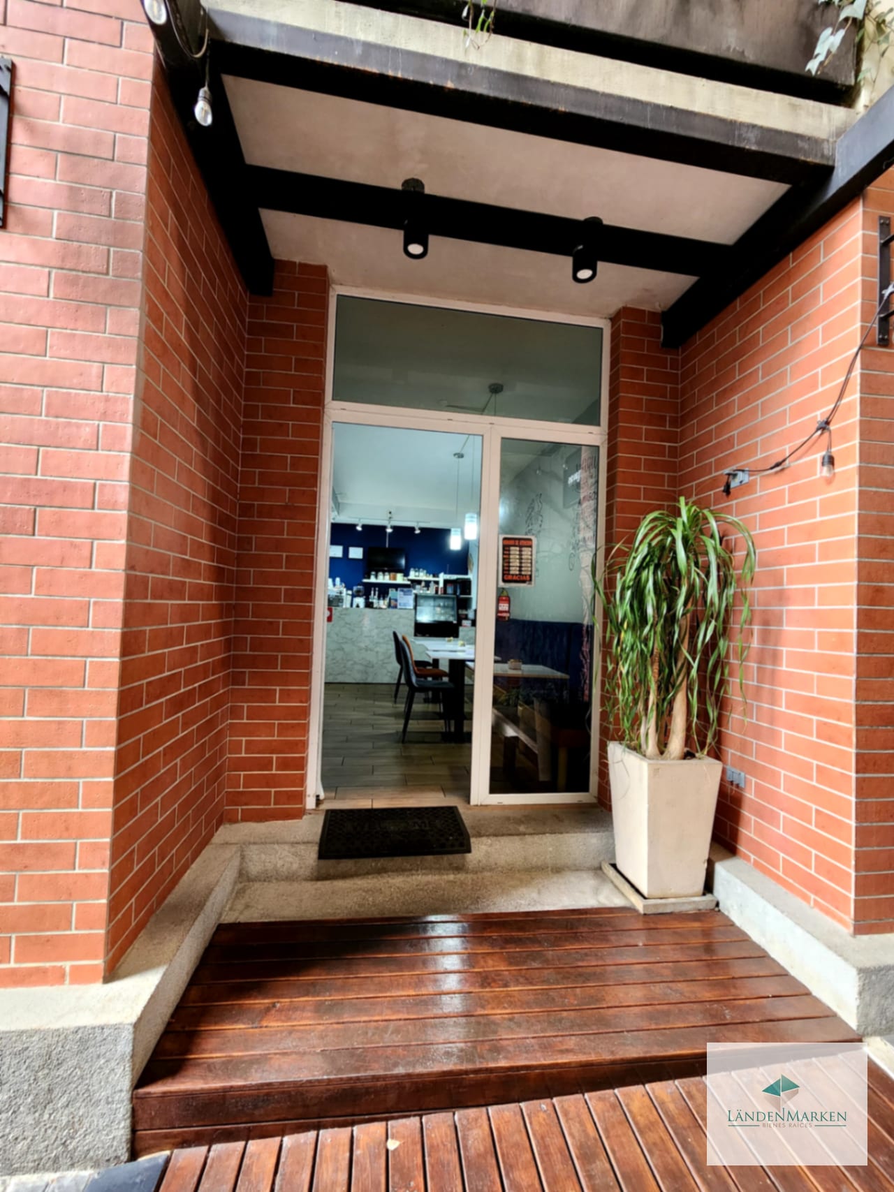 Derecho de Llave de Cafetería Bistro en Zona 2 — Local en Venta en Zona 2, Guatemala, Ciudad — foto 5 de 5