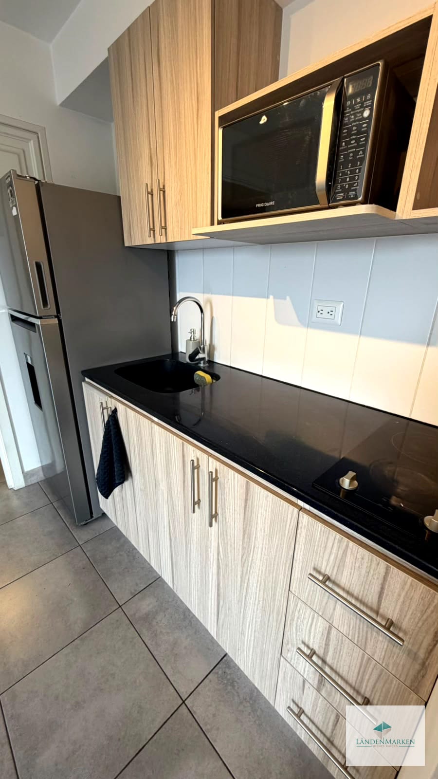 Moderno Apartamento Venta en Zona 4 — Apartamento en Venta en Modra, Zona 4, Guatemala, Ciudad — foto 9 de 11
