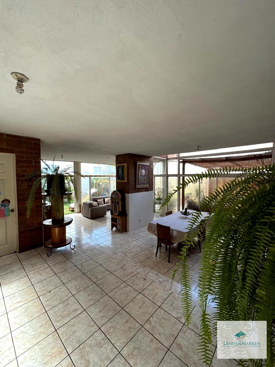 Venta de Amplia Casa de 6 Habitaciones en San Cristobal Sector B7 — Casa en Venta en Zona 8 Mixco, Guatemala, Ciudad — foto 10 de 15