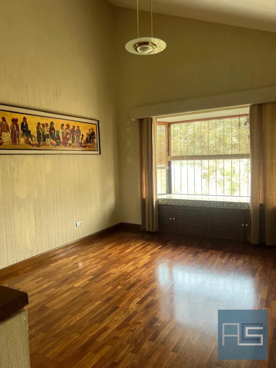 Amplia casa en Venta en Los Manantiales, Carretera a El Salvador (+1) — Casa en Venta en San José Pinula, Guatemala, Ciudad — foto 8 de 12