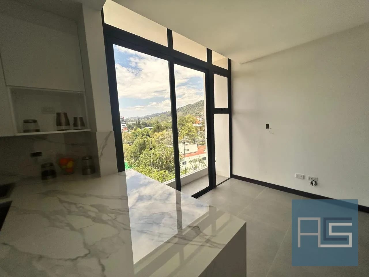 Moderno apartamento en Alquiler para estrenar en Vista Hermosa II Zona 15 — Apartamento en Alquiler en Arles, Zona 15, Guatemala, Ciudad — foto 2 de 14