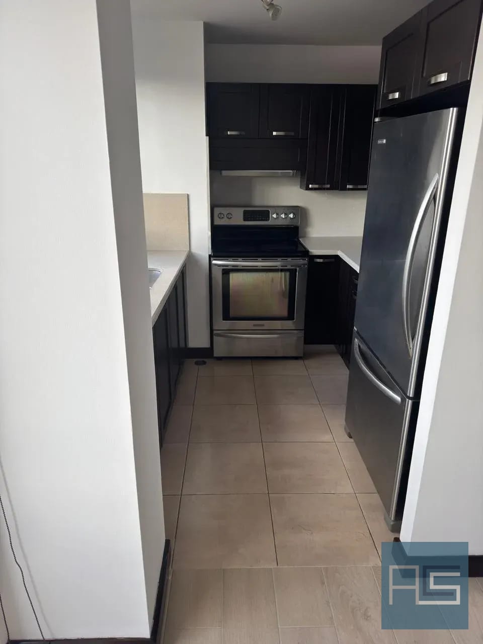 Apartamento amplio de 2 habitaciones en venta en Attica 1, zona 14 — Apartamento en Venta en Attica, Zona 14, Guatemala, Ciudad — foto 4 de 14