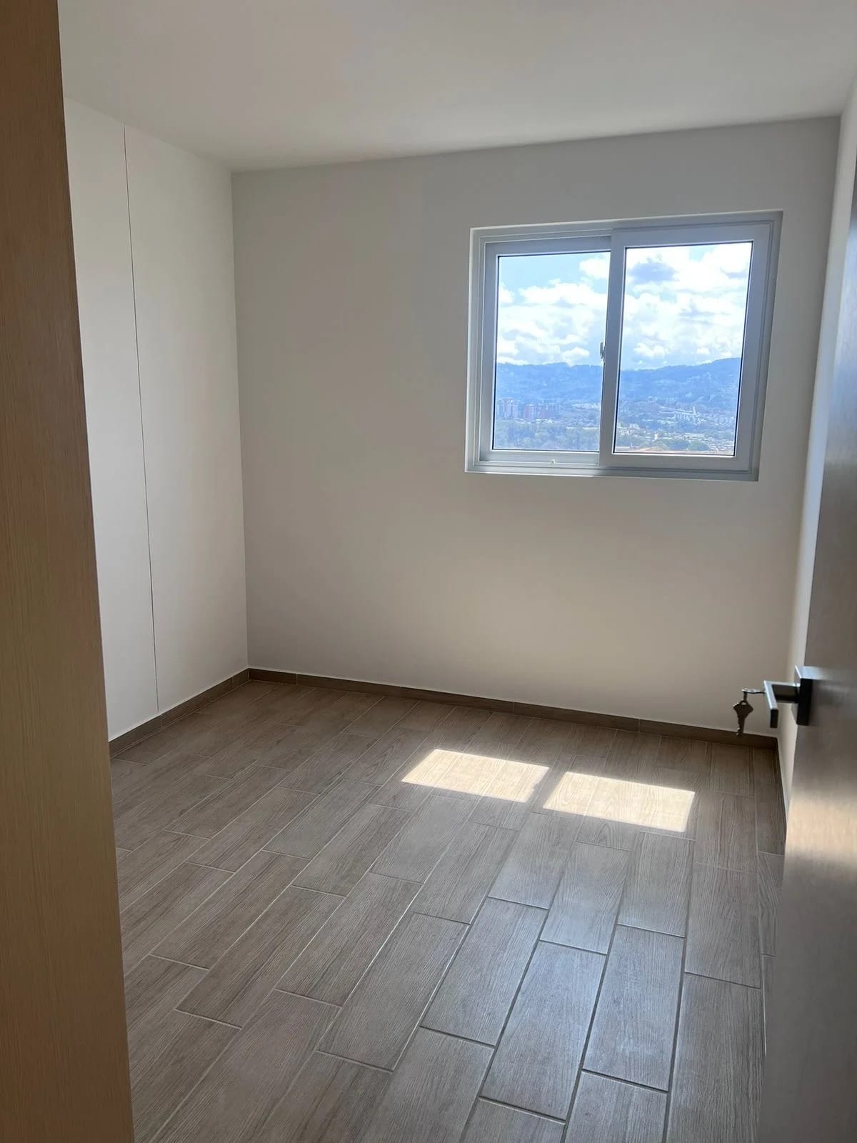 Venta/renta Apartamento Zona 12 — Apartamento en Venta en Andares Doce, Zona 12, Guatemala, Ciudad — foto 2 de 9