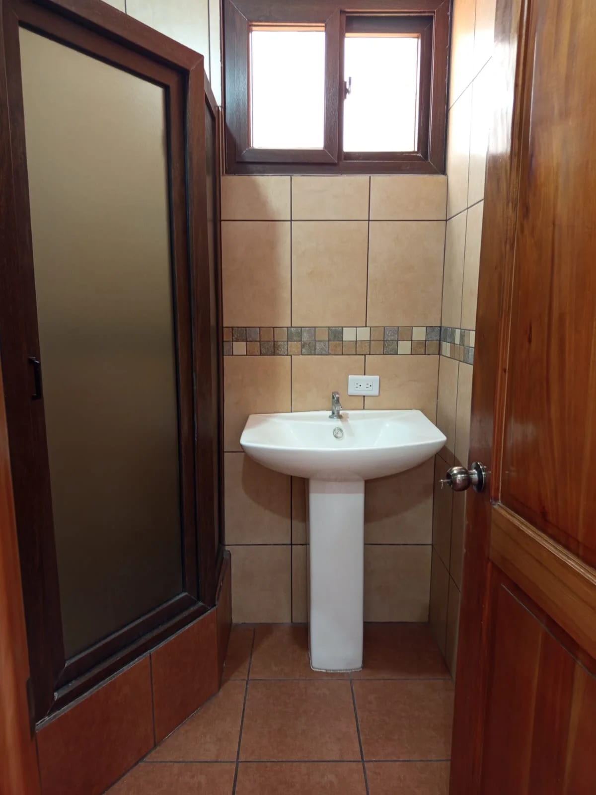 Se renta apartamento en zona 21 — Apartamento en Alquiler en Zona 21, Guatemala, Ciudad — foto 10 de 16