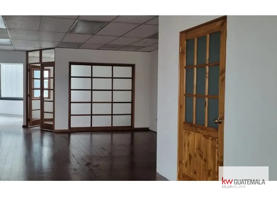 RENTA DE OFICINA EN ZONA 10 — Oficina en Alquiler en Murano Center, Zona 10, Guatemala, Ciudad — foto 3 de 14