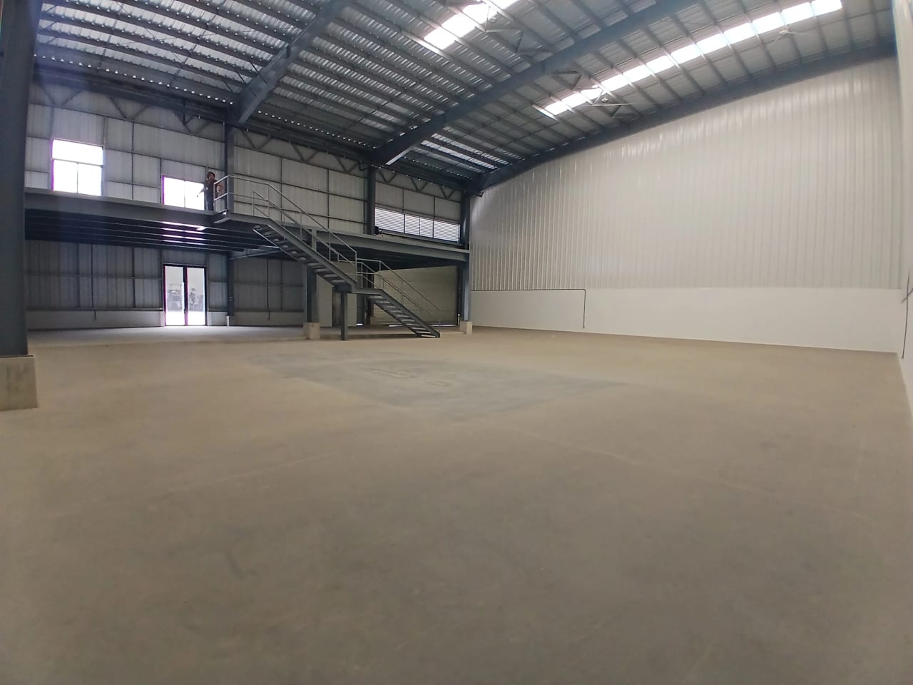 RENTA: Bodega Industrial – Complejo GAMMA — Bodega / Ofibodega en Alquiler en Amatitlán, Guatemala, Ciudad — foto 4 de 9