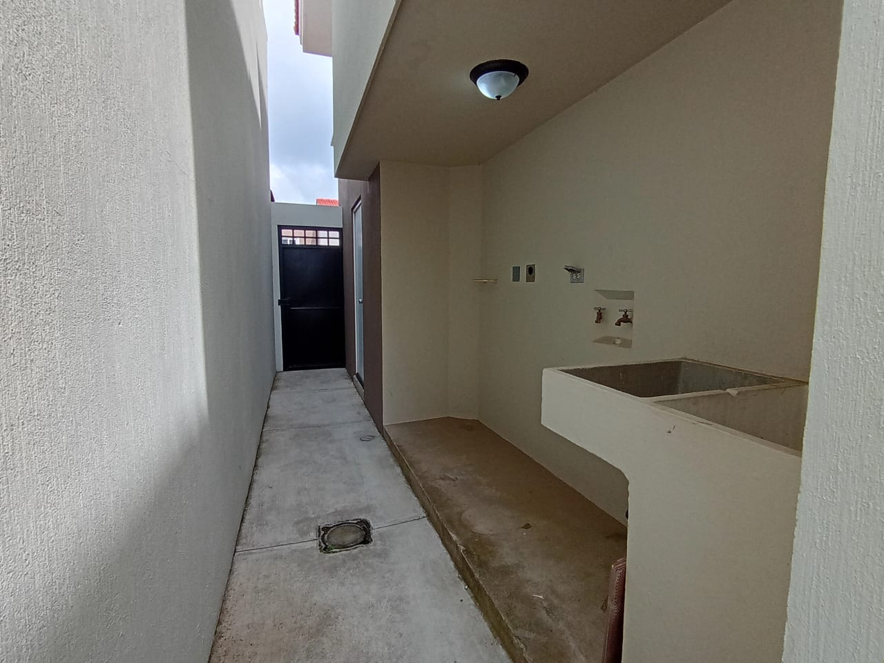 Casa en renta en condominio Alamedas de Santo Domingo, Fraijanes — Casa en Alquiler en Alamedas de Santo Domingo, Carretera a El Salvador, Guatemala, Ciudad — foto 10 de 17