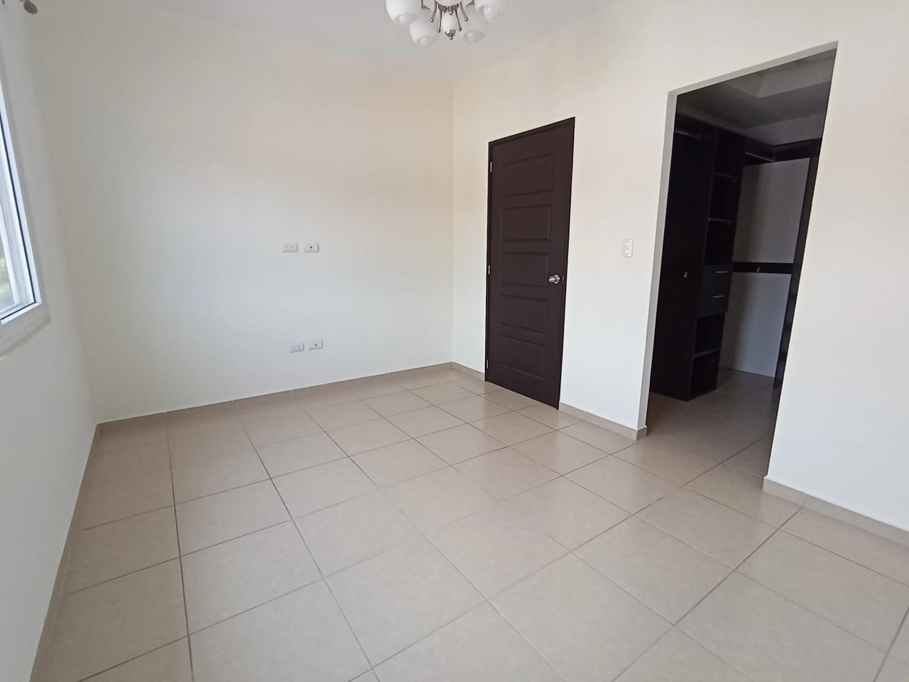 Casa en renta en condominio Alamedas de Santo Domingo, Fraijanes — Casa en Alquiler en Alamedas de Santo Domingo, Carretera a El Salvador, Guatemala, Ciudad — foto 13 de 17