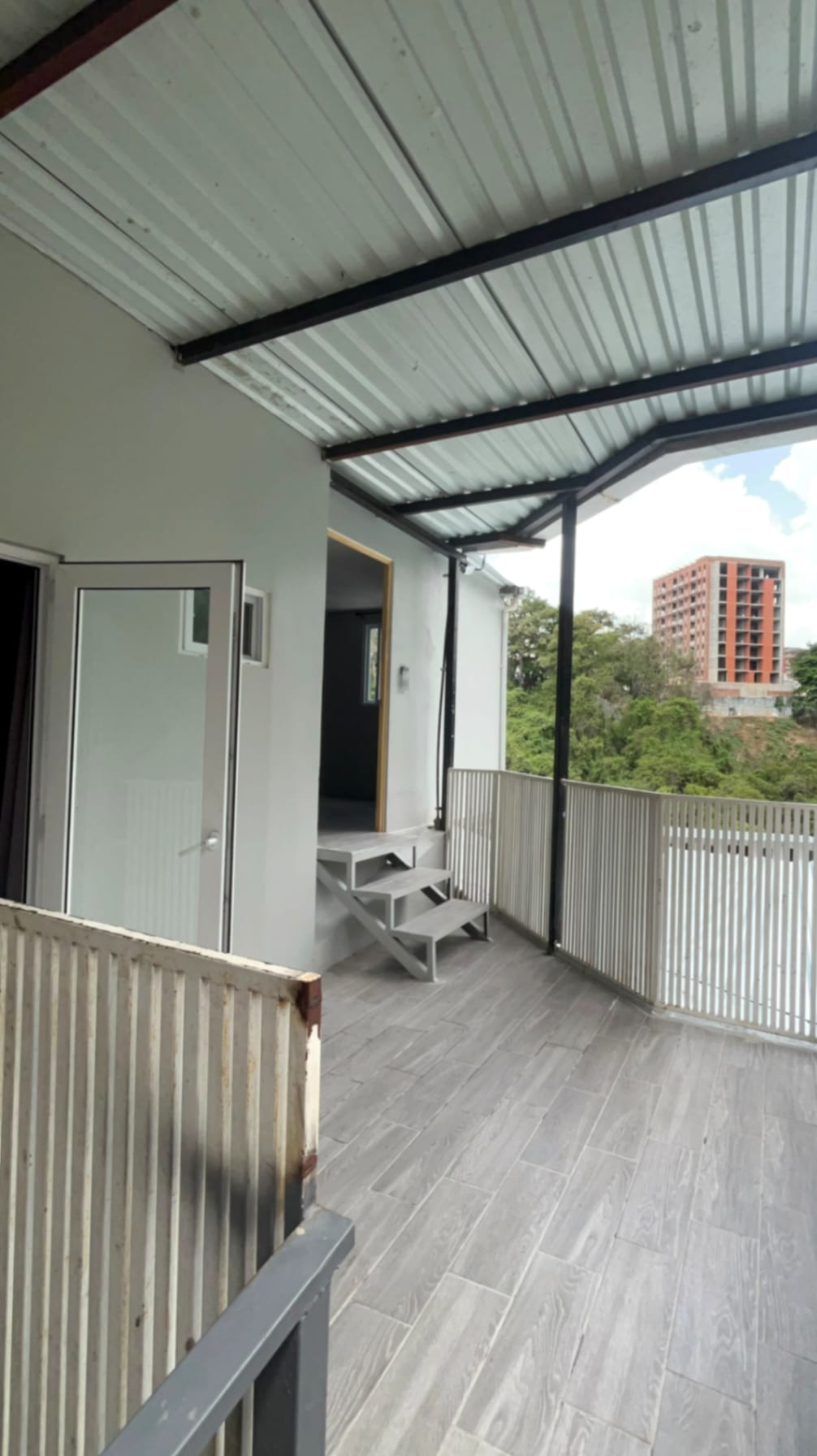 Apartamento Amueblado en Renta | Santander Zona 10 — Apartamento en Alquiler en Zona 10, Guatemala, Ciudad — foto 7 de 13