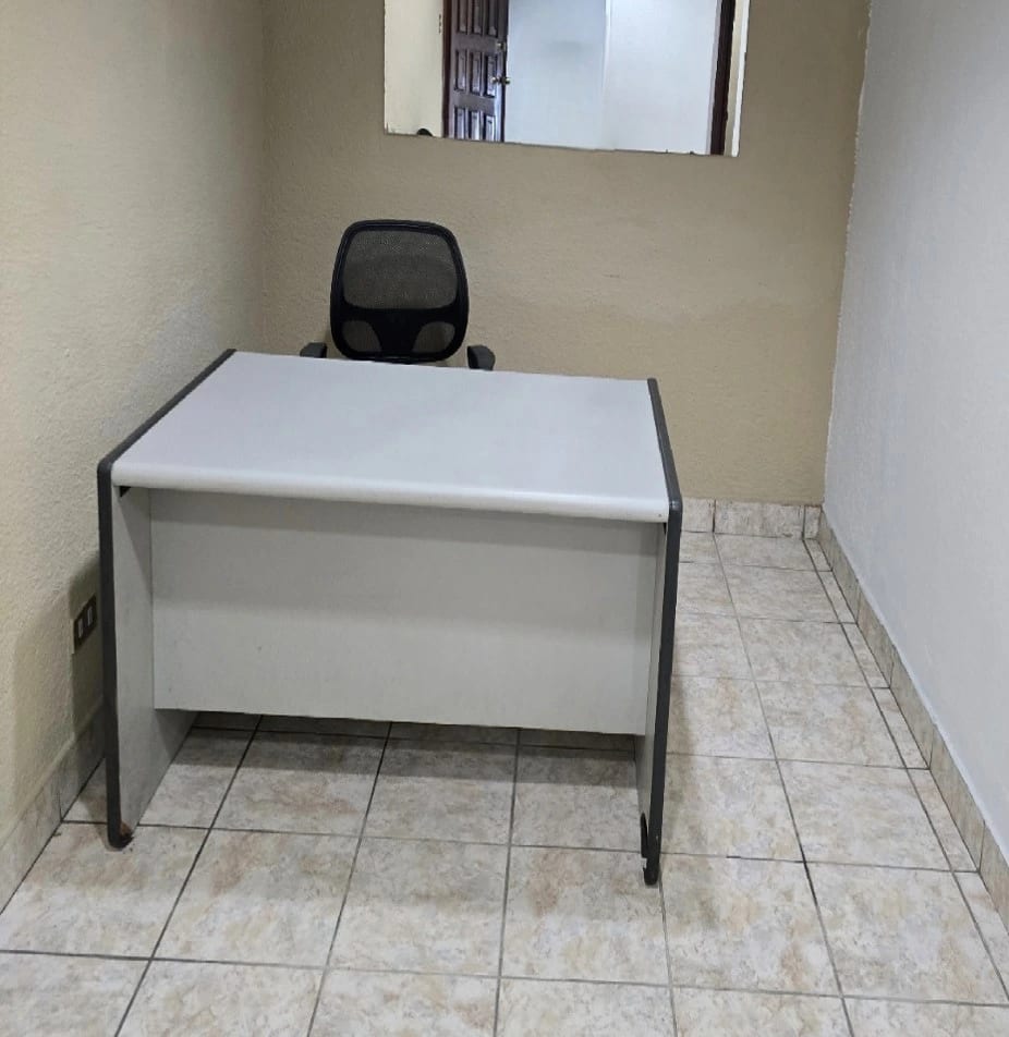 Oficina en venta — Oficina en Venta en Zona 9, Guatemala, Ciudad — foto 5 de 11