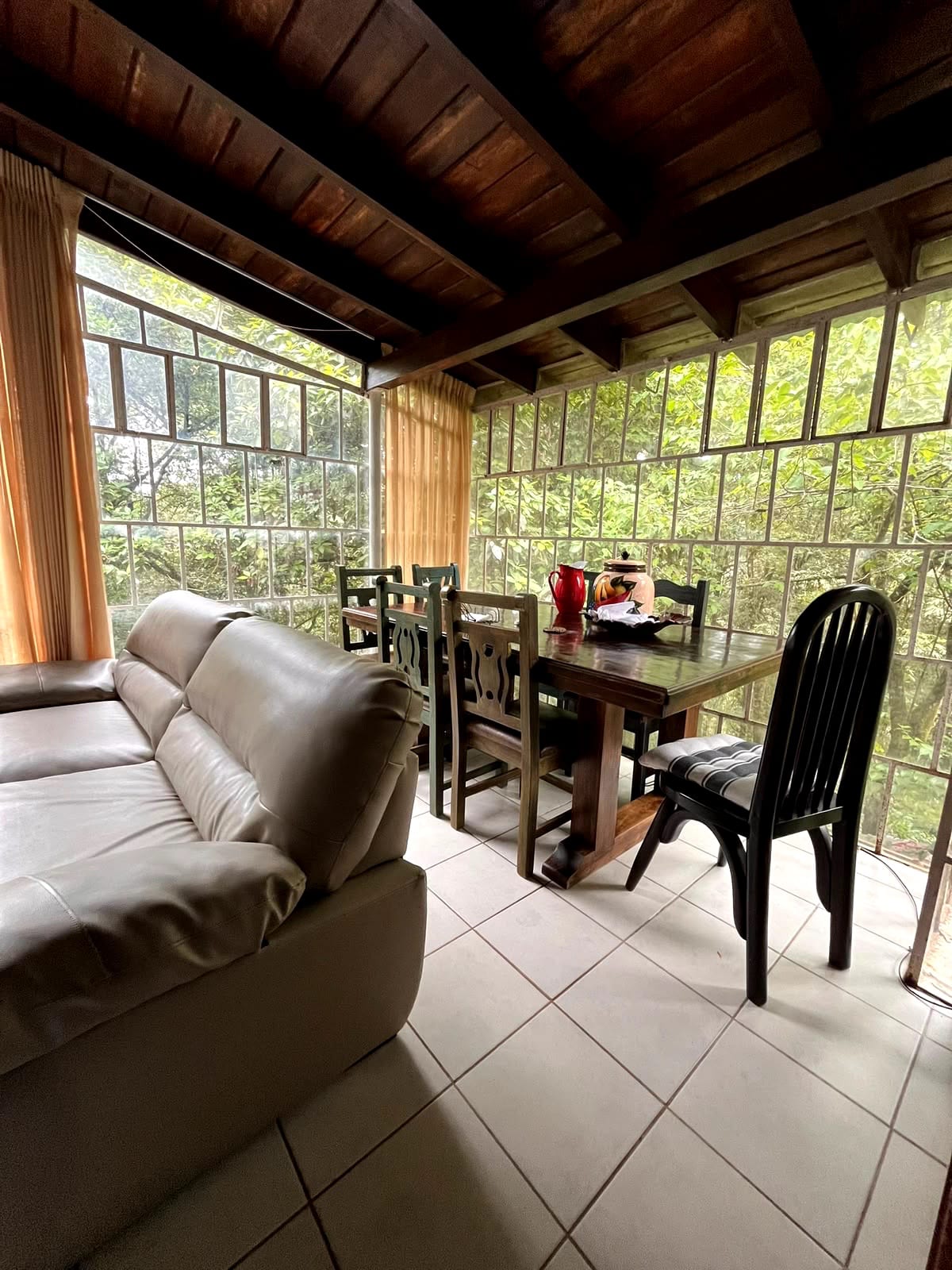 Casa en Venta, en Granjas Jardin El Alto — Casa vacacional en Venta en Santiago Sacatepéquez, Sacatepéquez — foto 9 de 15