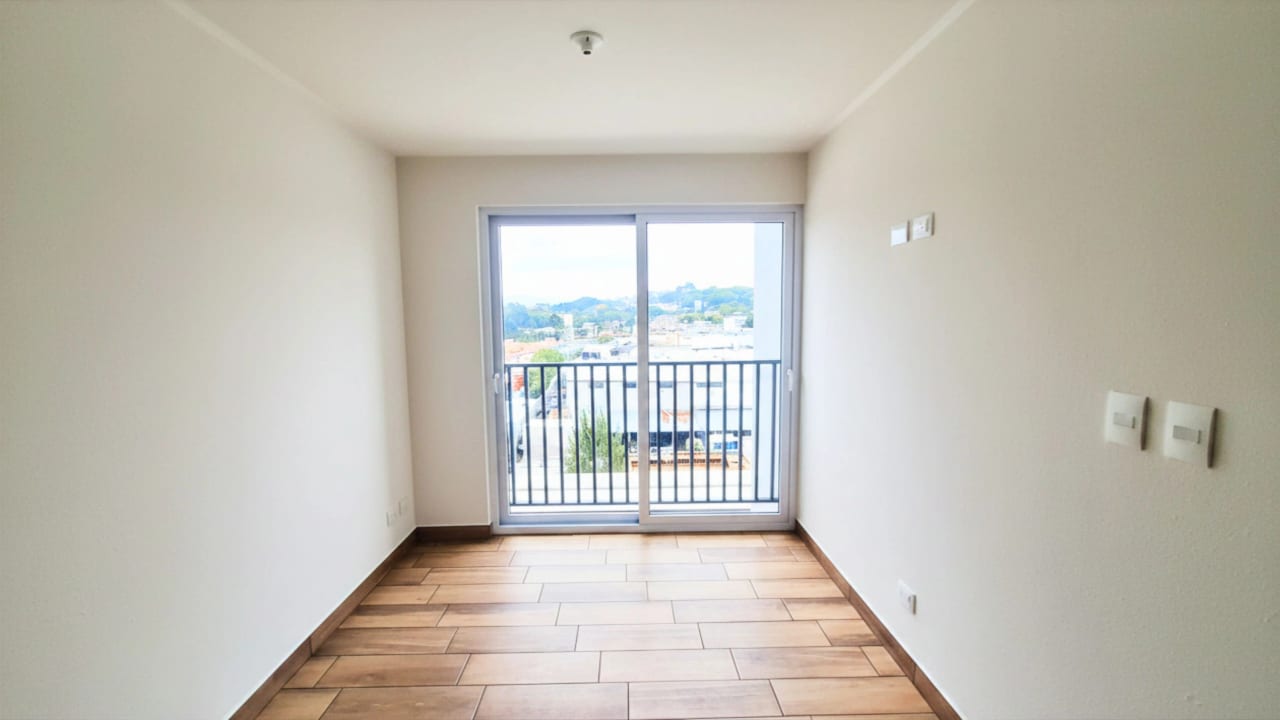 Apartamento en venta en zona 17, Lares 17. — Apartamento en Venta en Zona 17, Guatemala, Ciudad — foto 7 de 15