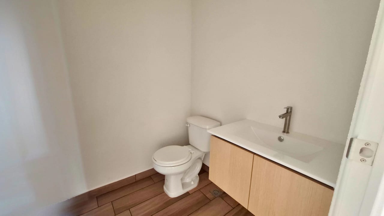 Apartamento en venta en zona 17, Lares 17. — Apartamento en Venta en Zona 17, Guatemala, Ciudad — foto 11 de 15