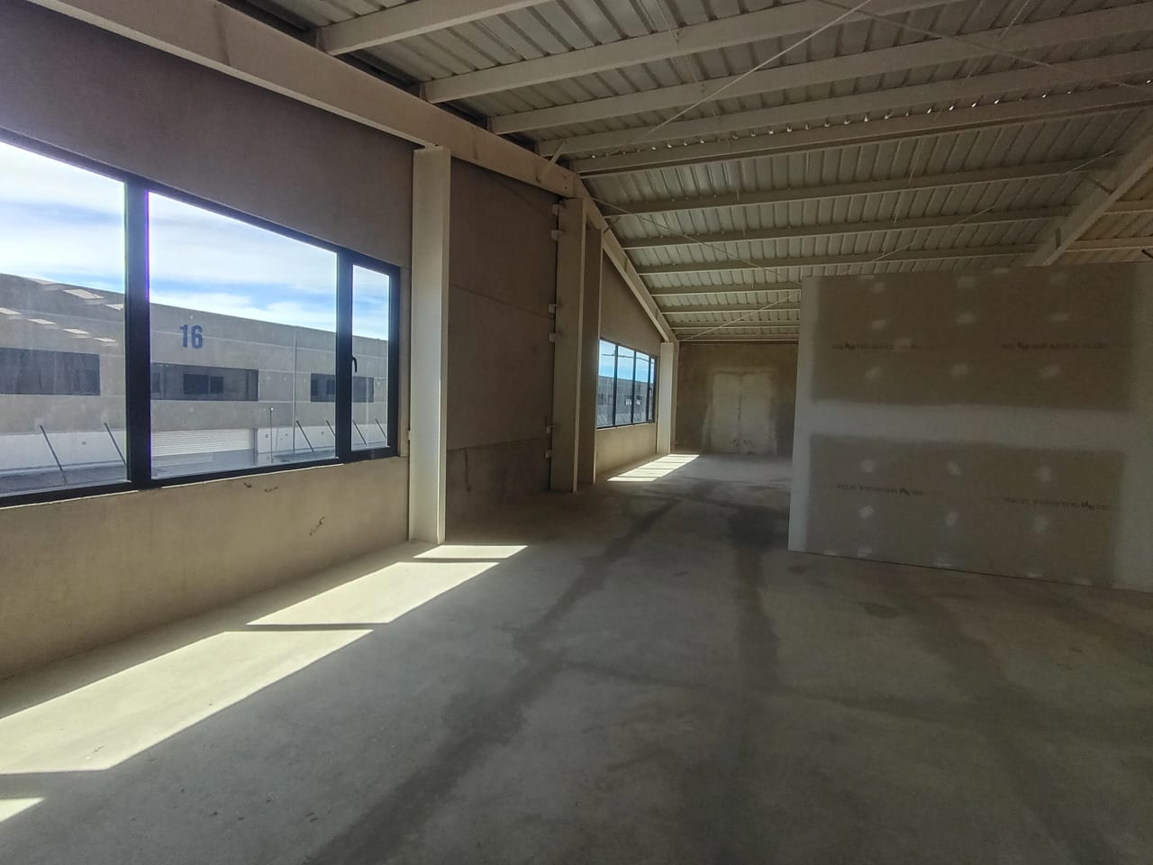 Ofibodega en Venta Km 16.5 (CAES) — Bodega / Ofibodega en Venta en Carretera a El Salvador, Guatemala, Ciudad — foto 8 de 16