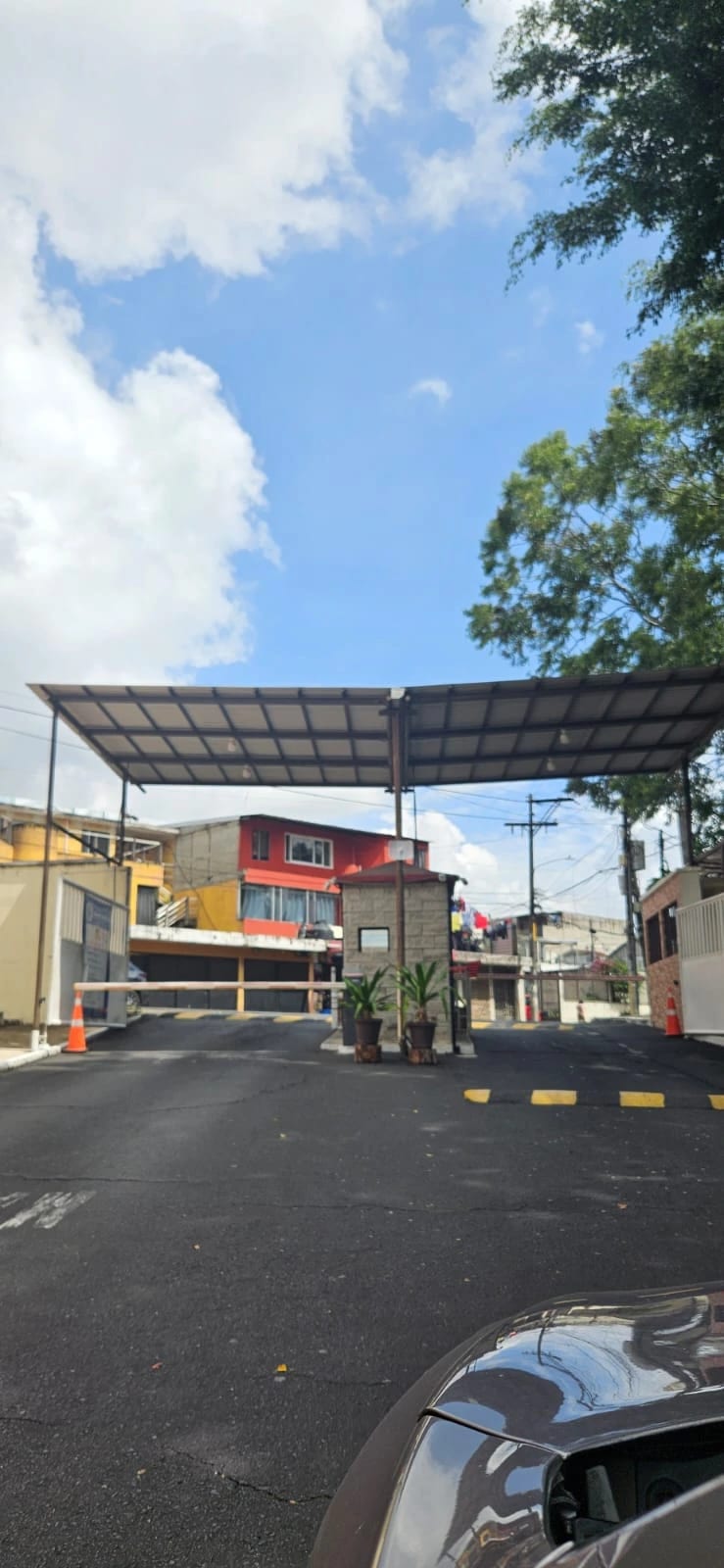 Casa amplia en venta zona 2 de Mixco — Casa en Venta en Zona 2 Mixco, Guatemala, Ciudad — foto 12 de 12