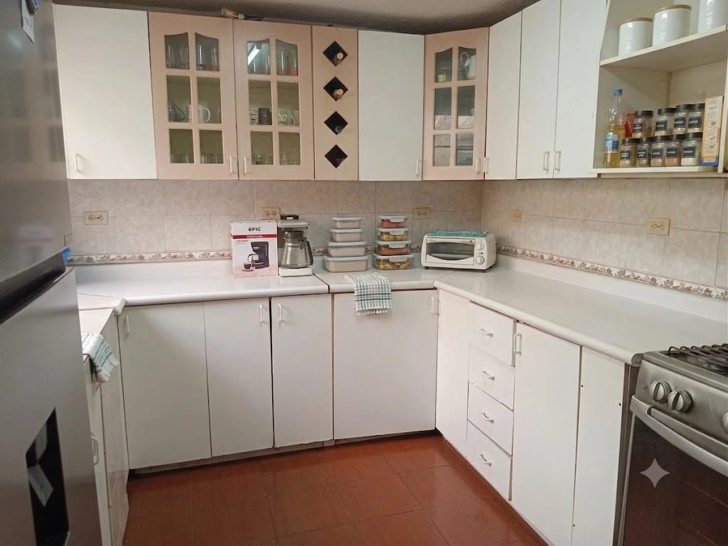 Casa en Venta en Condominio Villa Romana, zona 10 de Villa Nueva, Guatemala — Casa en Venta en Villa Nueva, Guatemala, Ciudad — foto 4 de 13