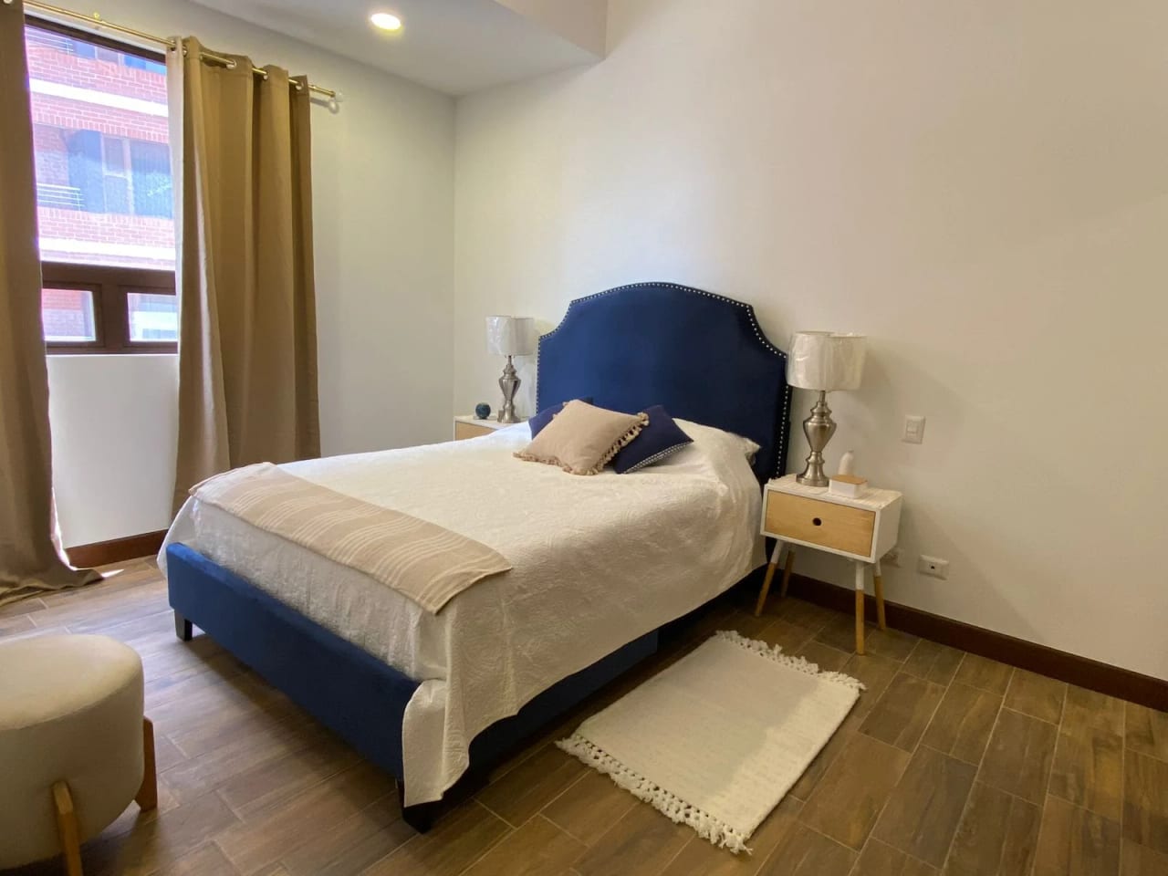 Apartamento Amueblado en Renta en Salvattore — Apartamento en Alquiler en Salvattore, Zona 10, Guatemala, Ciudad — foto 4 de 8