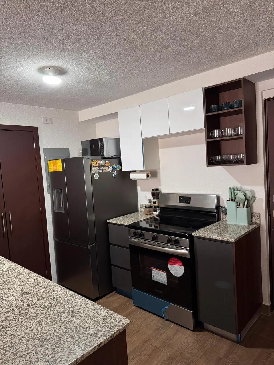 Apartamento en Renta En Zona 16 — Apartamento en Alquiler en Zona 16, Guatemala, Ciudad — foto 3 de 9