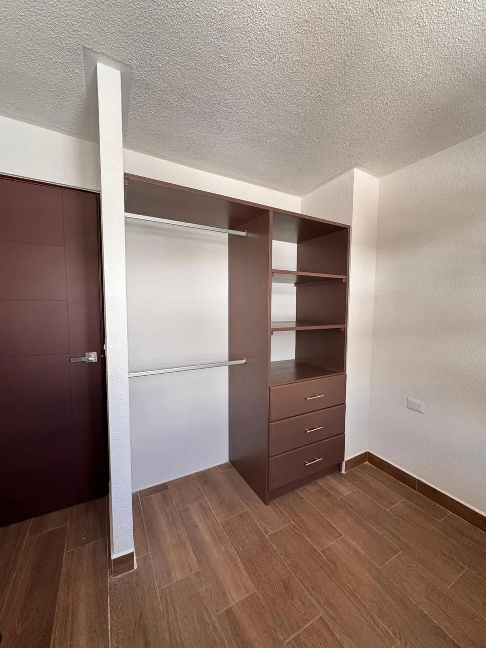 Apartamento en Renta En Zona 16 — Apartamento en Alquiler en Zona 16, Guatemala, Ciudad — foto 6 de 9