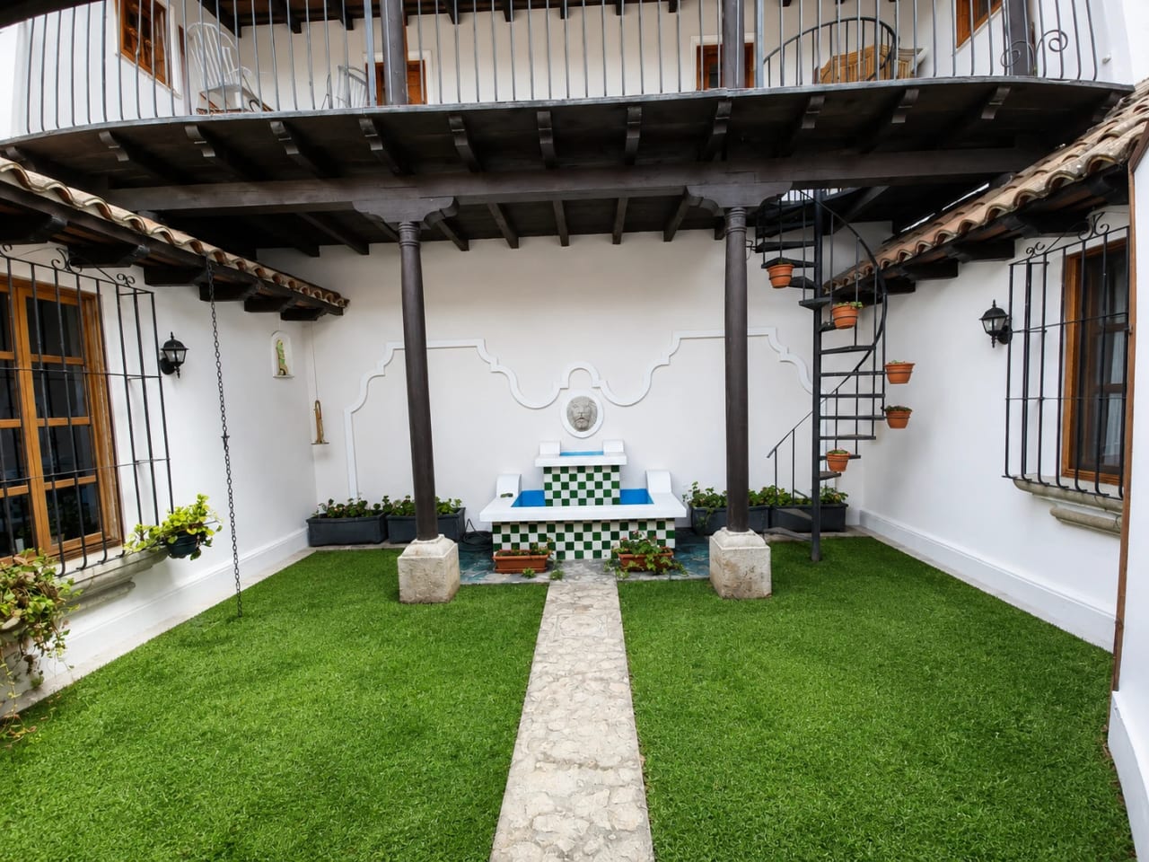 Casa en Venta en Antigua Guatemala — Casa en Venta en Dentro del Casco, Antigua, Sacatepéquez — foto 9 de 11